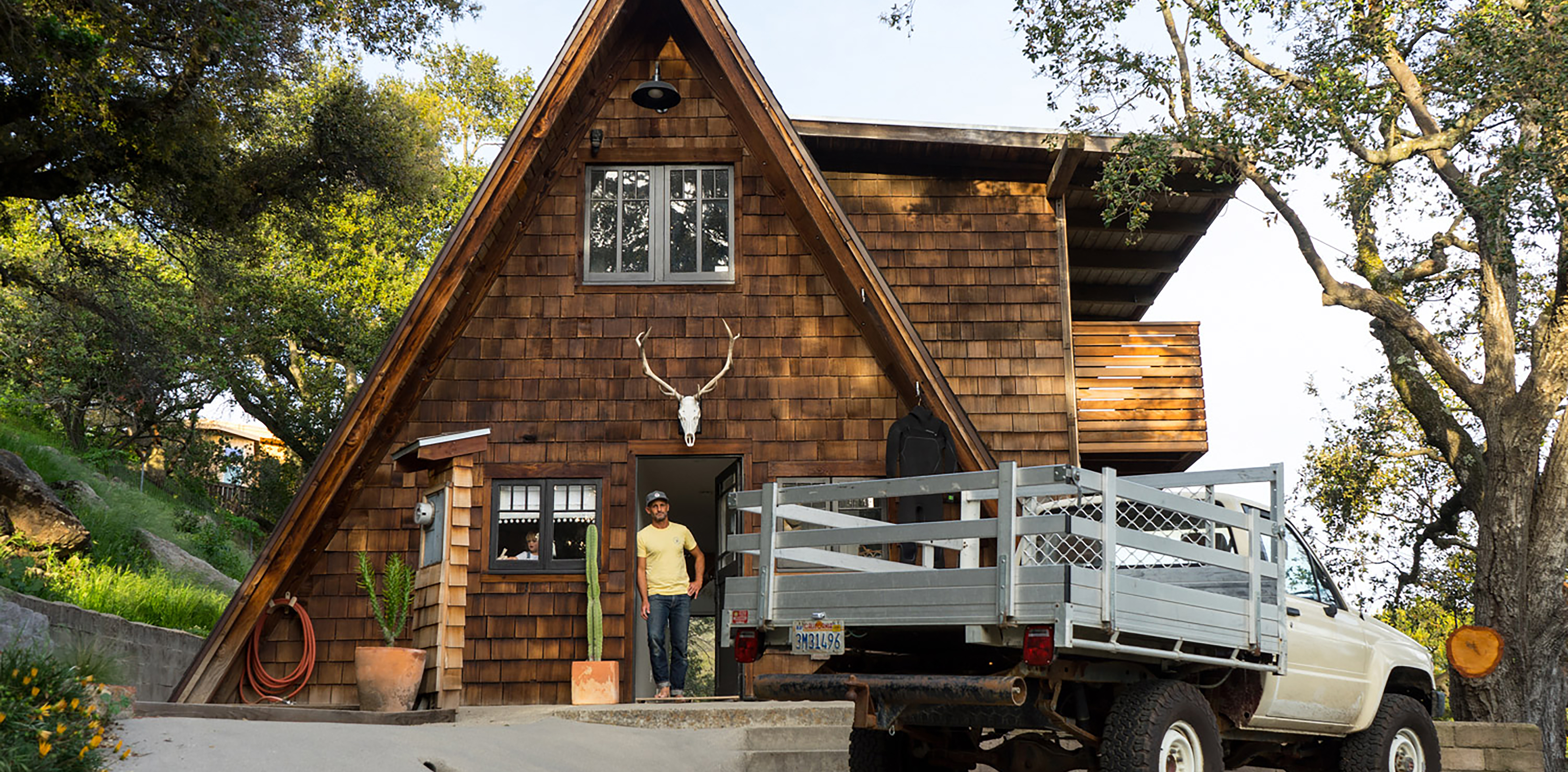 What Makes A Proper Surf Shack? | Huckberry