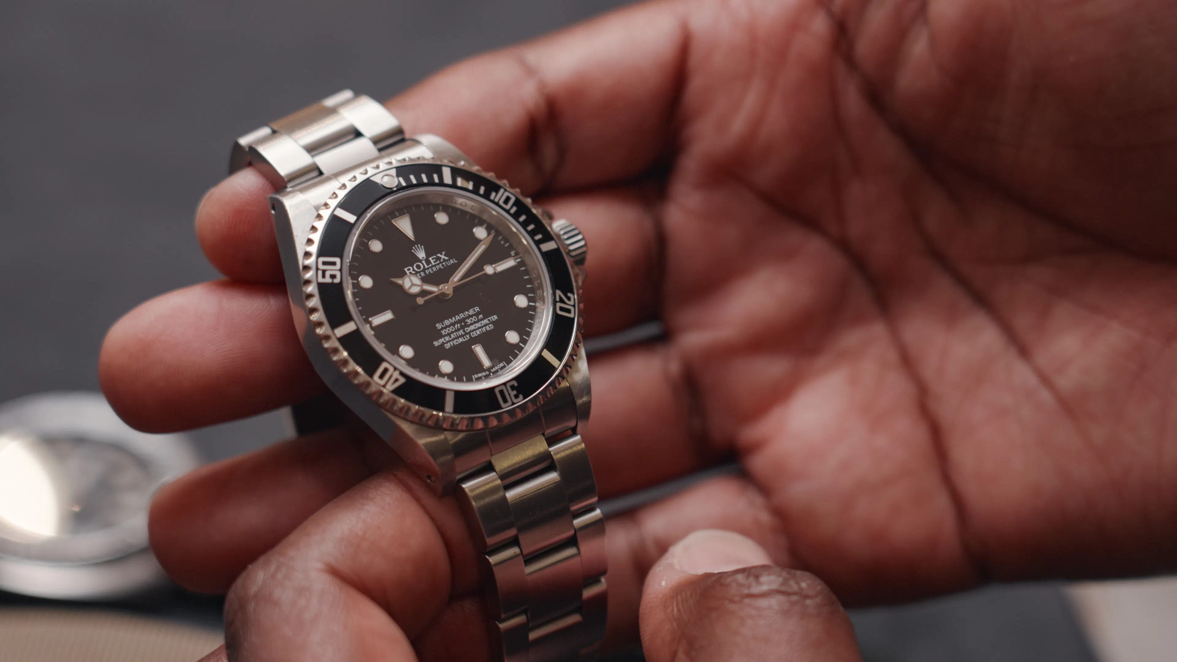 オウグ His Favorite Watch Survived a Lawnmower. Yours Should Look Like It
