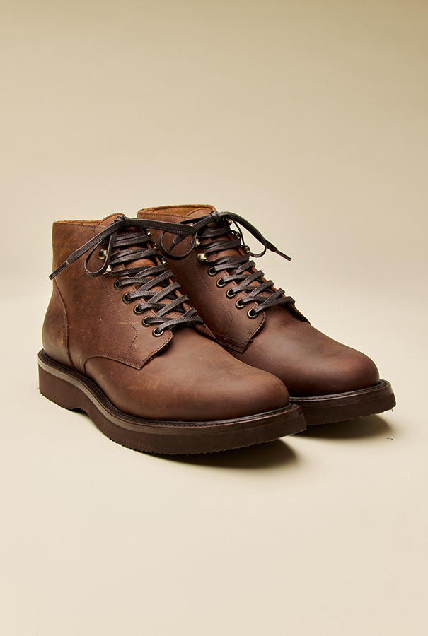 brown leather chukka boots