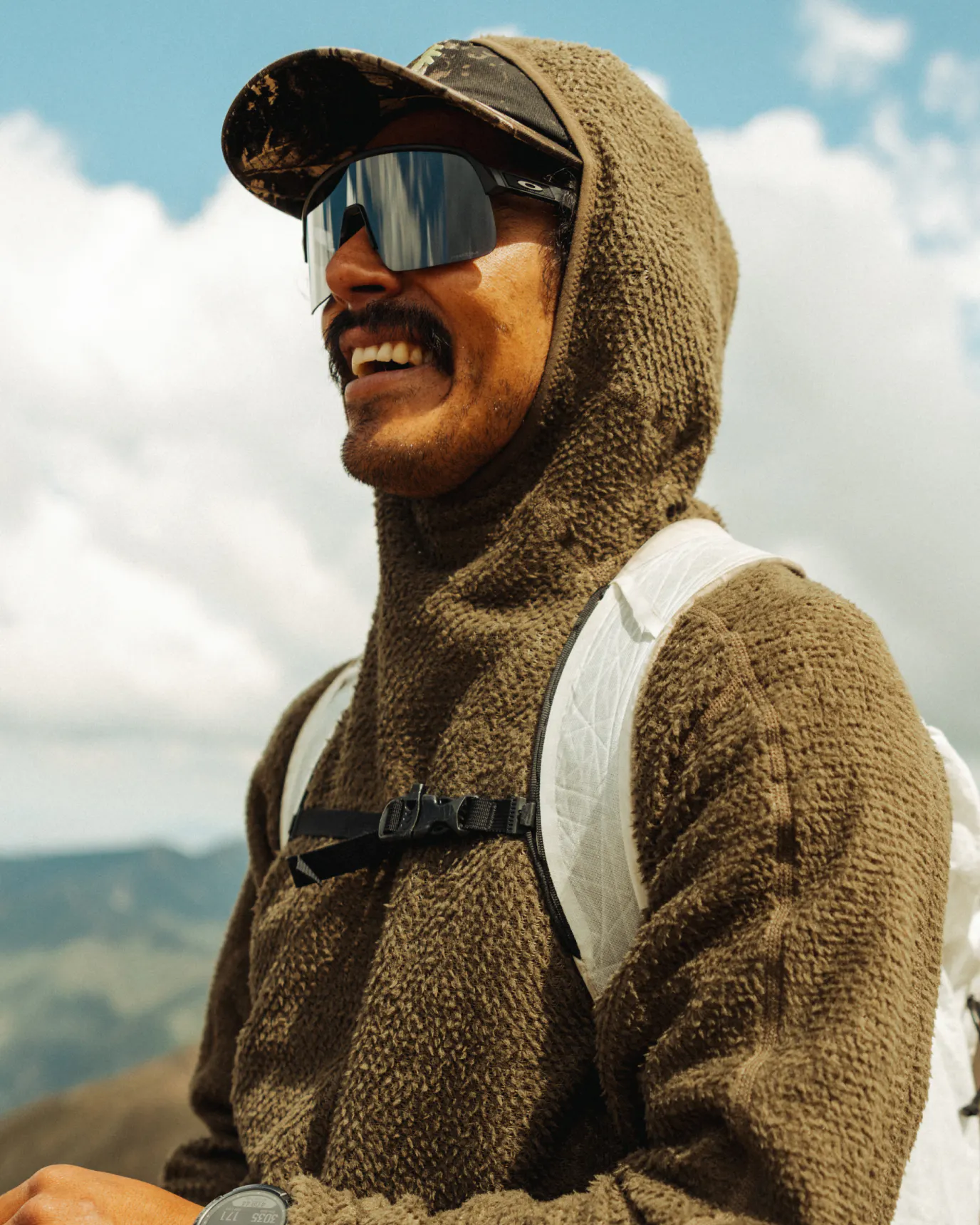 KEEN YOGUI ARTS - Graphite | Sandals | Huckberry