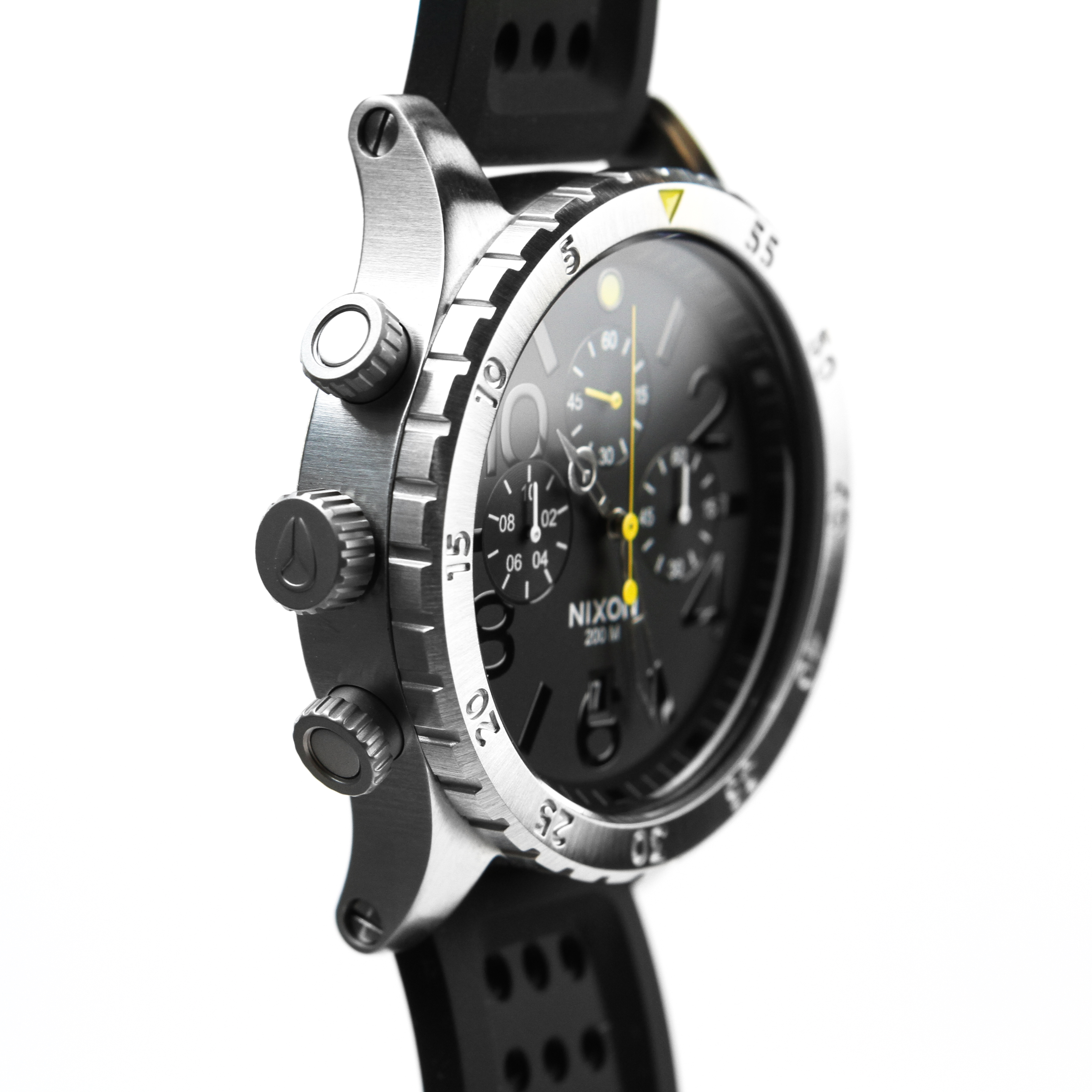 Nixon 48-20 Grand Prix - Black | undefined | Huckberry