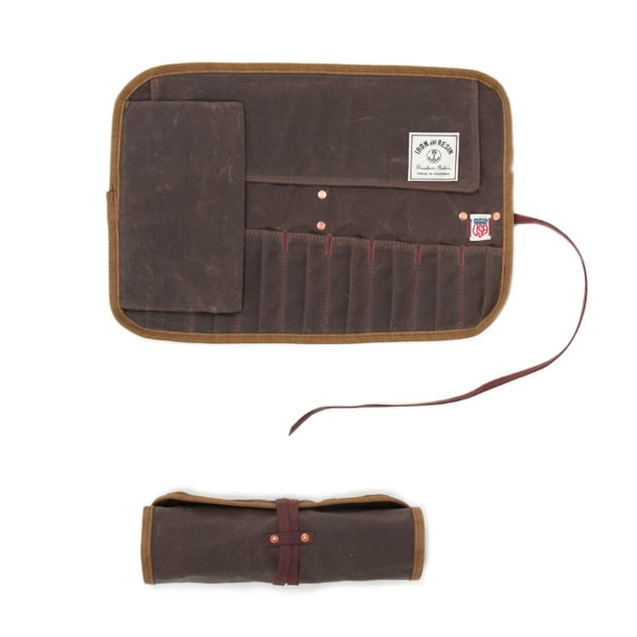 IzIRfOYsCz_ironandresin_waxed_canvas_tool_roll_0_original.jpg?auto