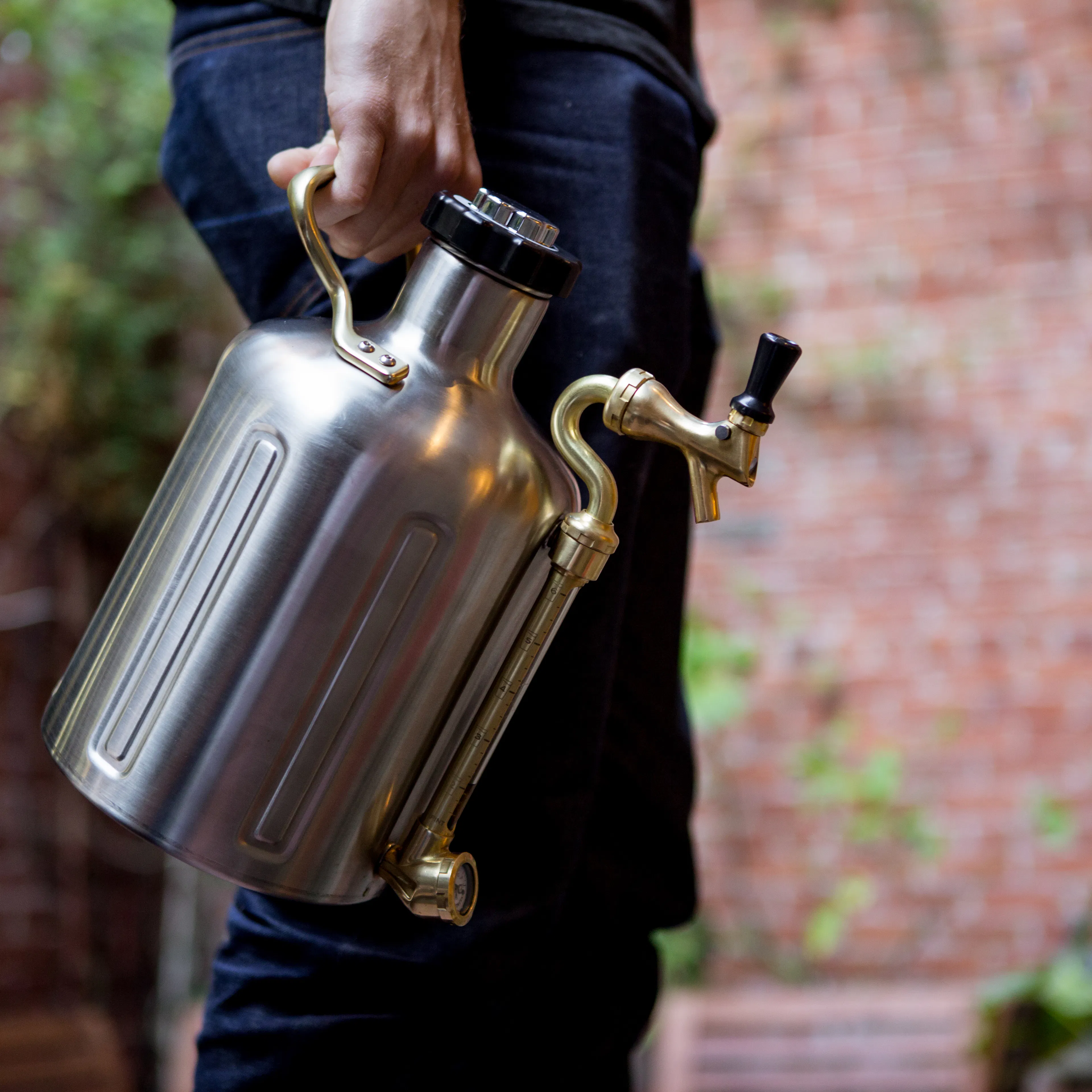 GrowlerWerks uKeg 128 oz - Stainless Steel Growler (No CO2