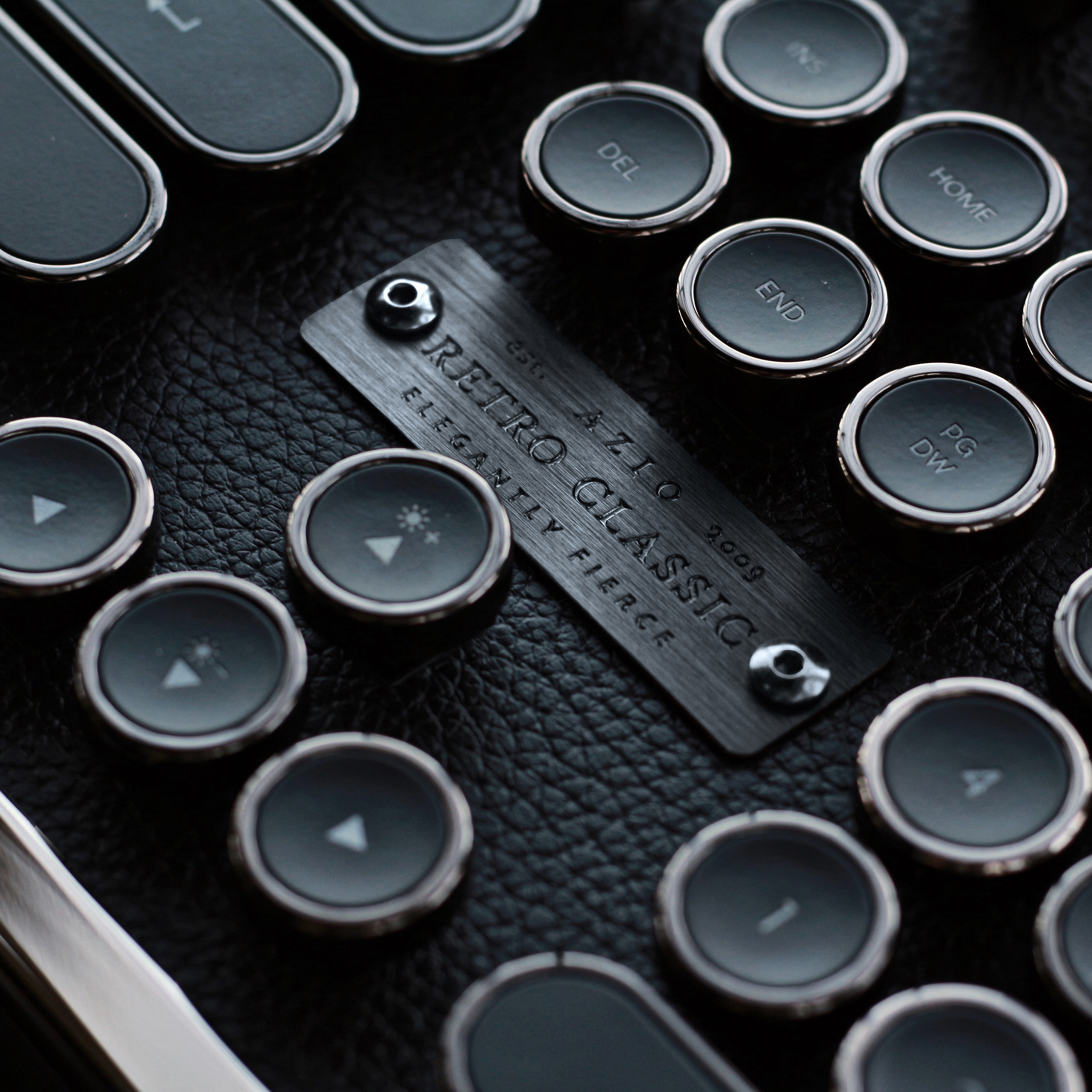 AZIO Retro Classic - Bluetooth Keyboard - Gunmetal | undefined