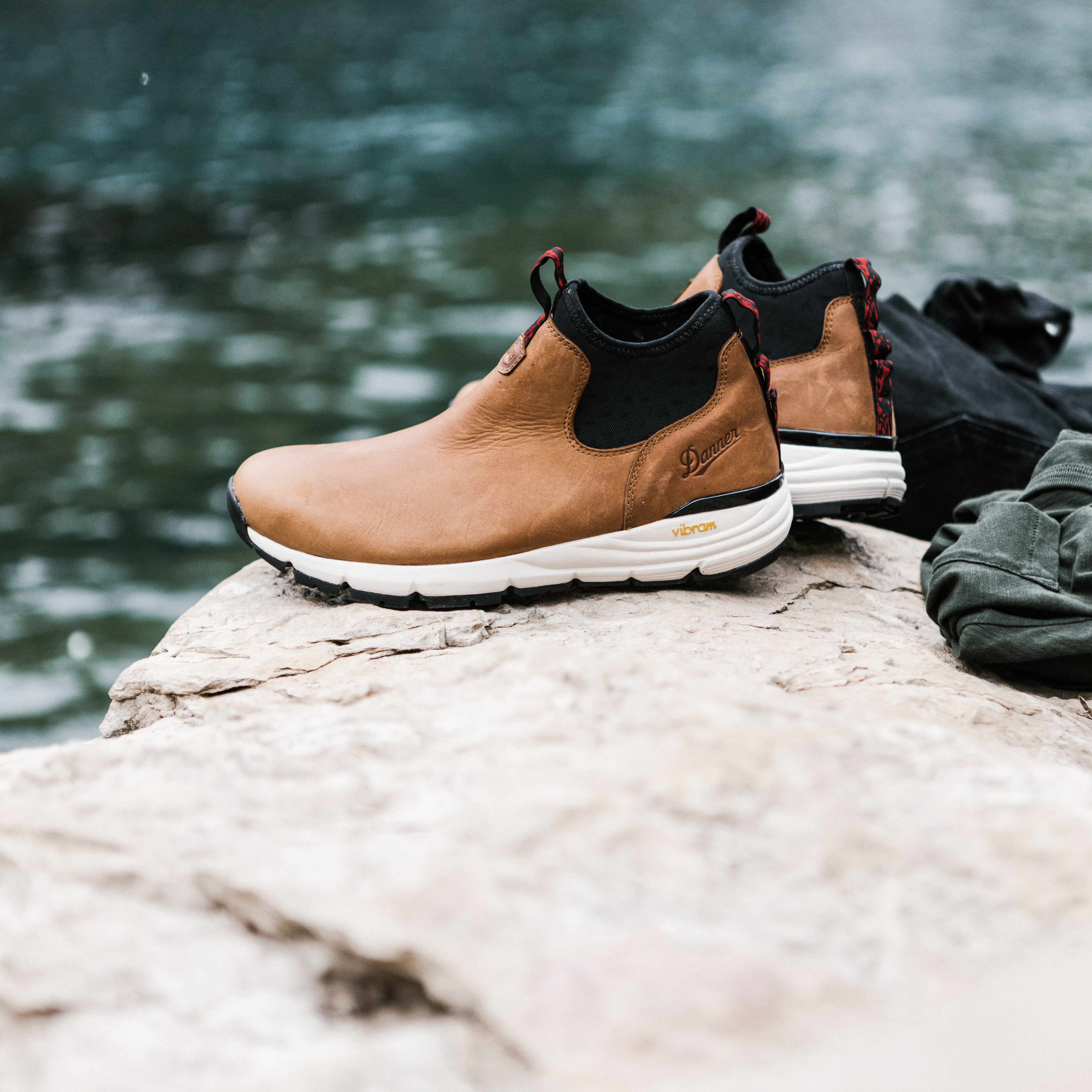 Danner Mountain 600 Chelsea - Mahogany | Chelsea Boots | Huckberry