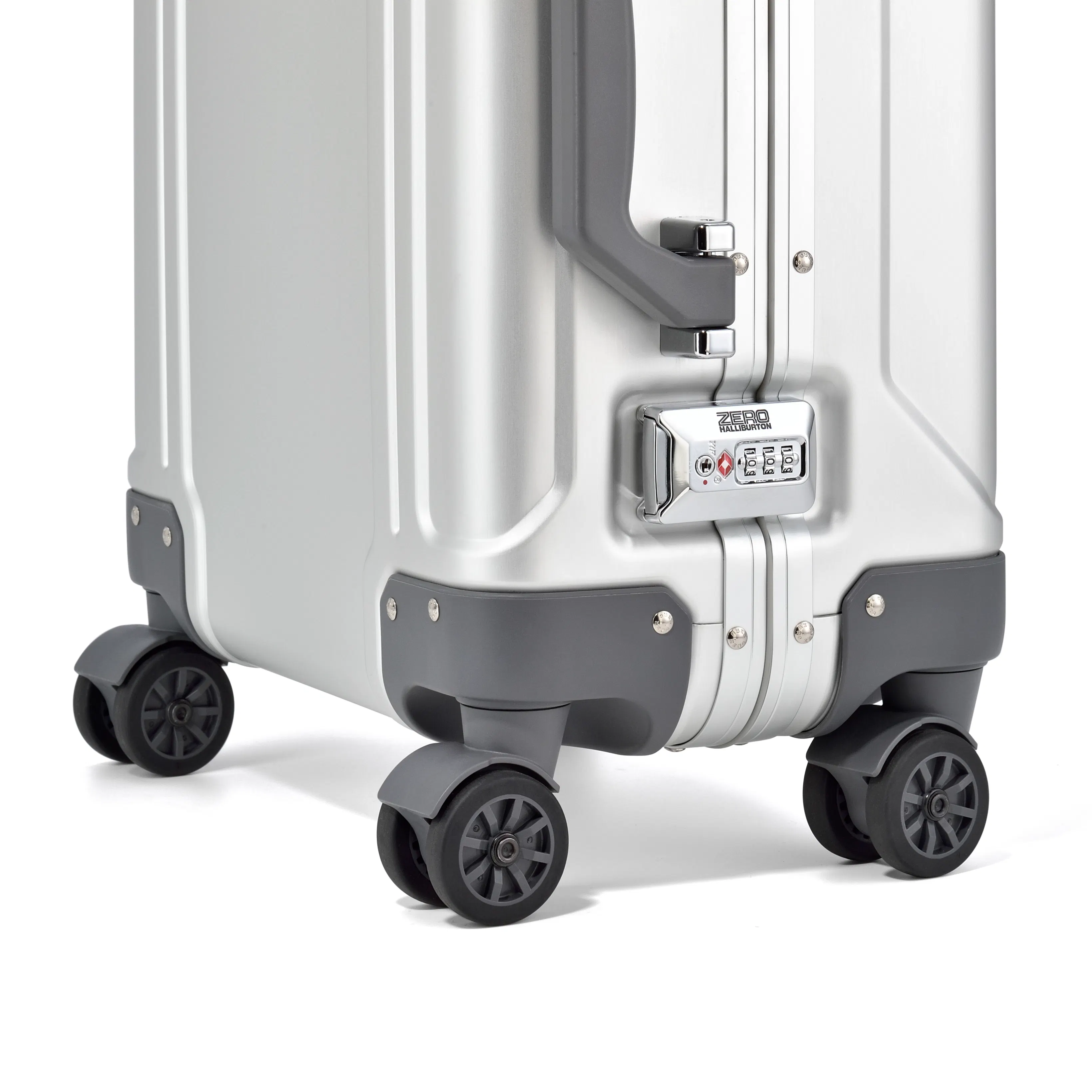 Zero Halliburton Carry-On Suitcase - 19