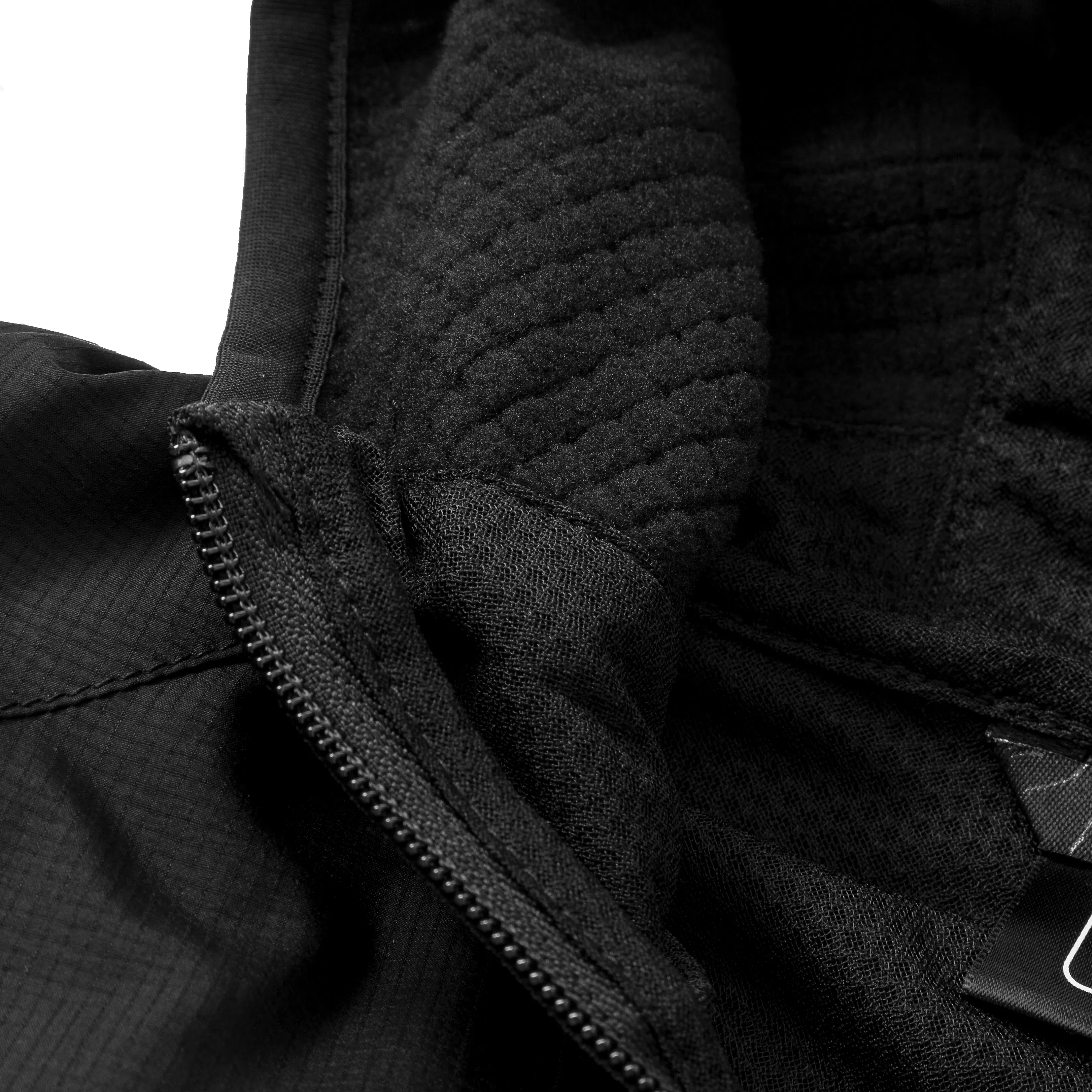 Triple Aught Design Javelin Insulator - Black | undefined | Huckberry