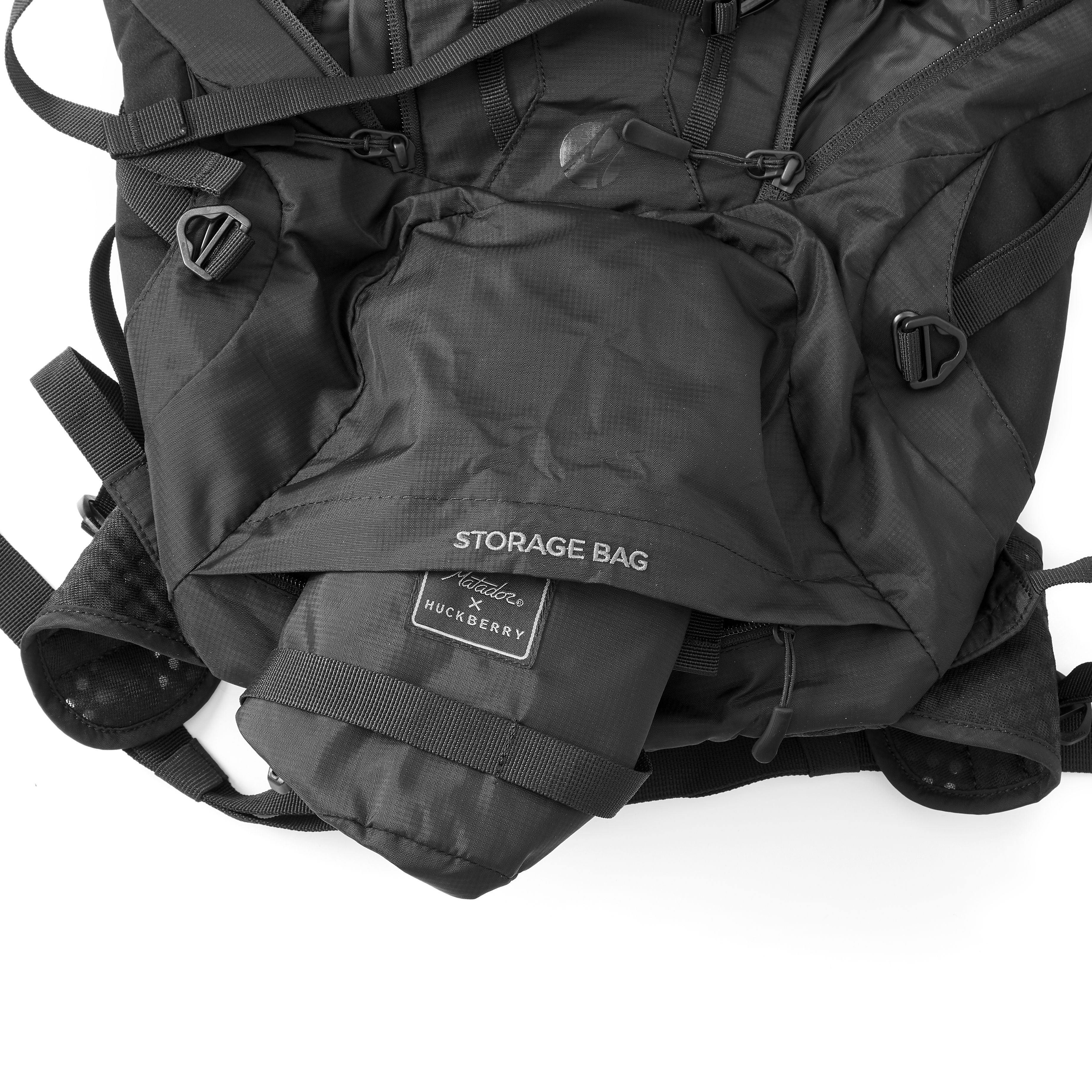 HUNT☆Travel Ripstop Backpack - Black/Red Box Logo Amazon.com: CLANTRILOBITE Lightweight Packable Travel