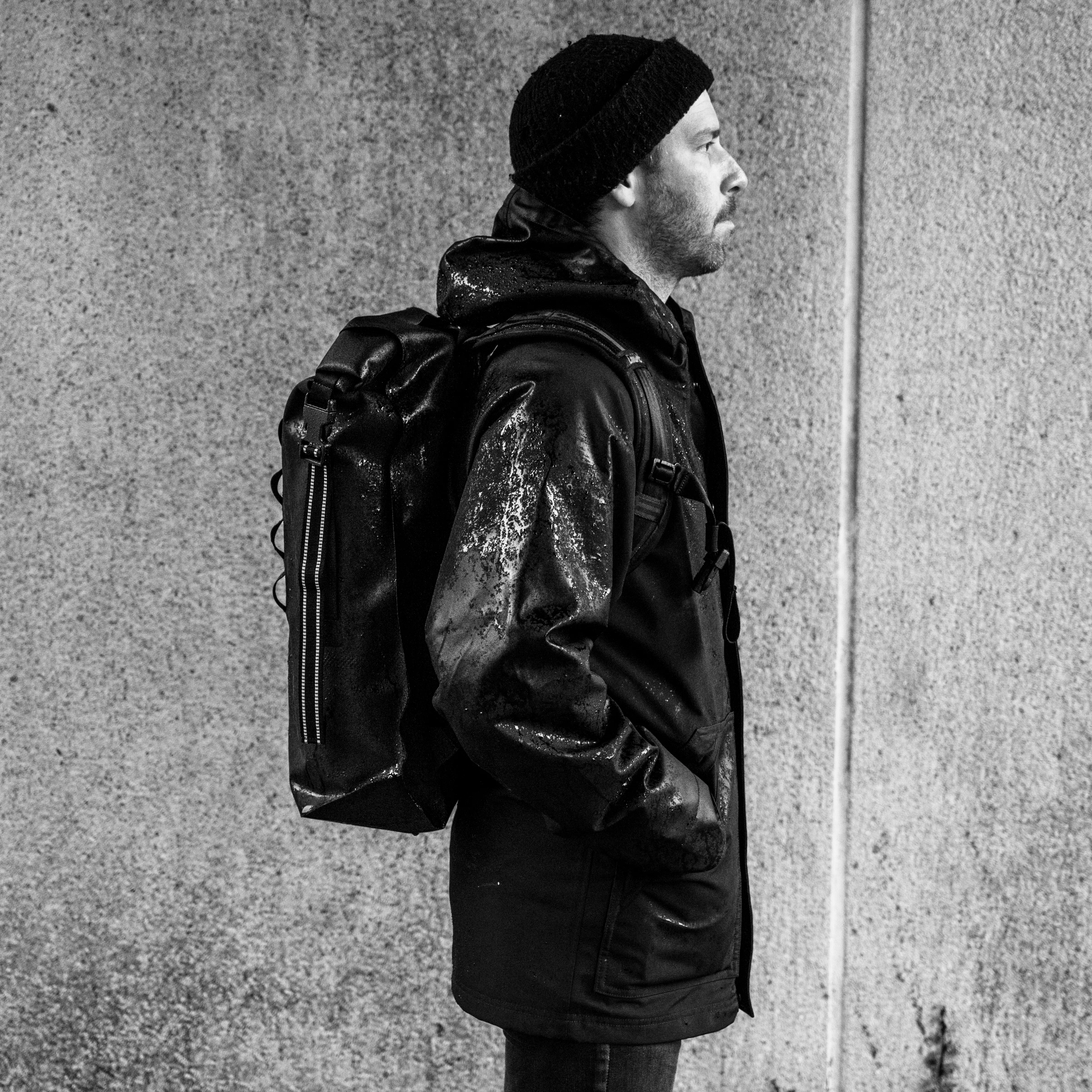 Chrome Industries Urban EX Rolltop - 28L - Black/Black | undefined