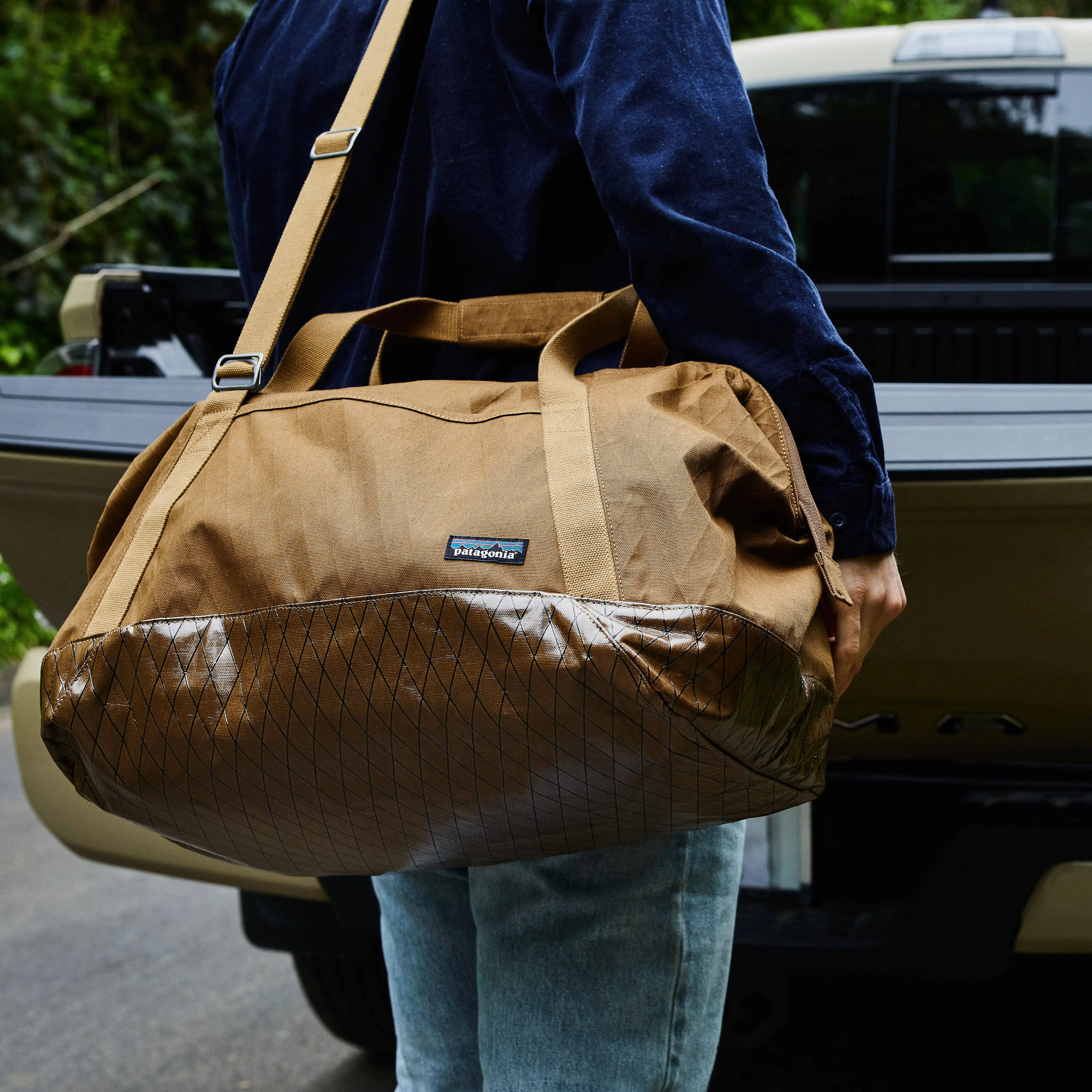 Patagonia Stand Up Duffel - 42L - Ink Black | undefined | Huckberry