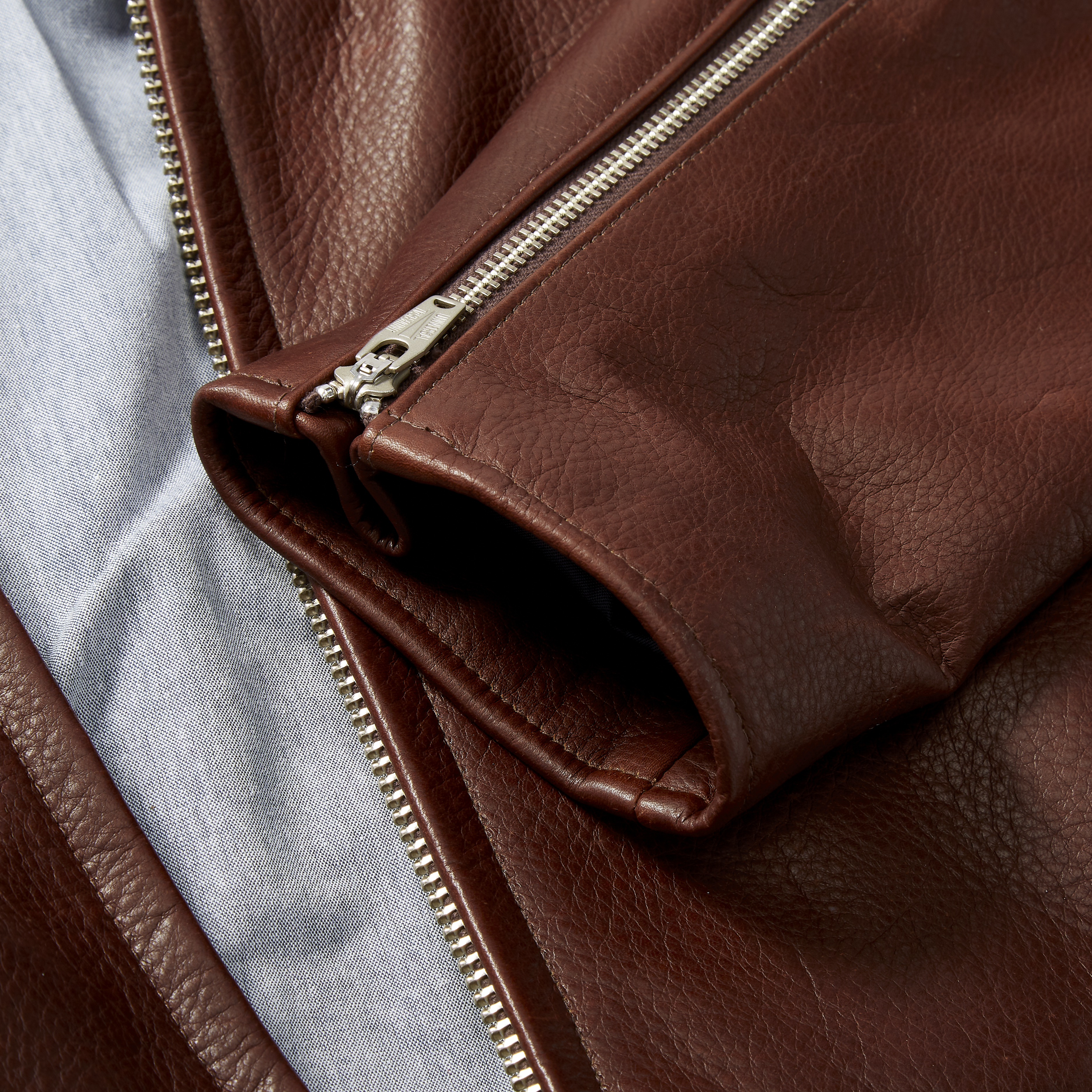 Flint and Tinder Golden Bear Cafe Racer - Espresso Brown | Trucker