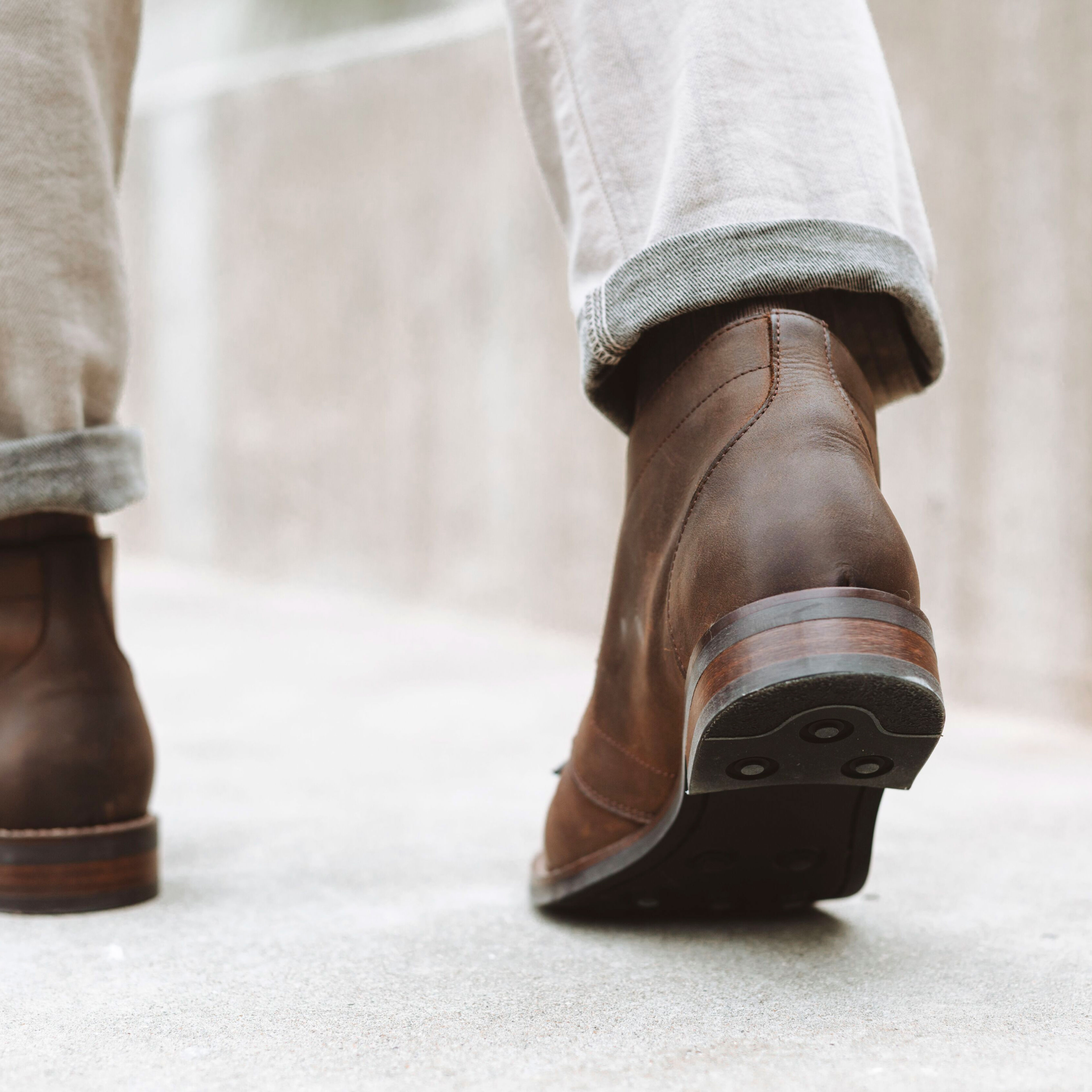 Rhodes Footwear Felix Chukka - Brown Nubuck | Chukka Boots