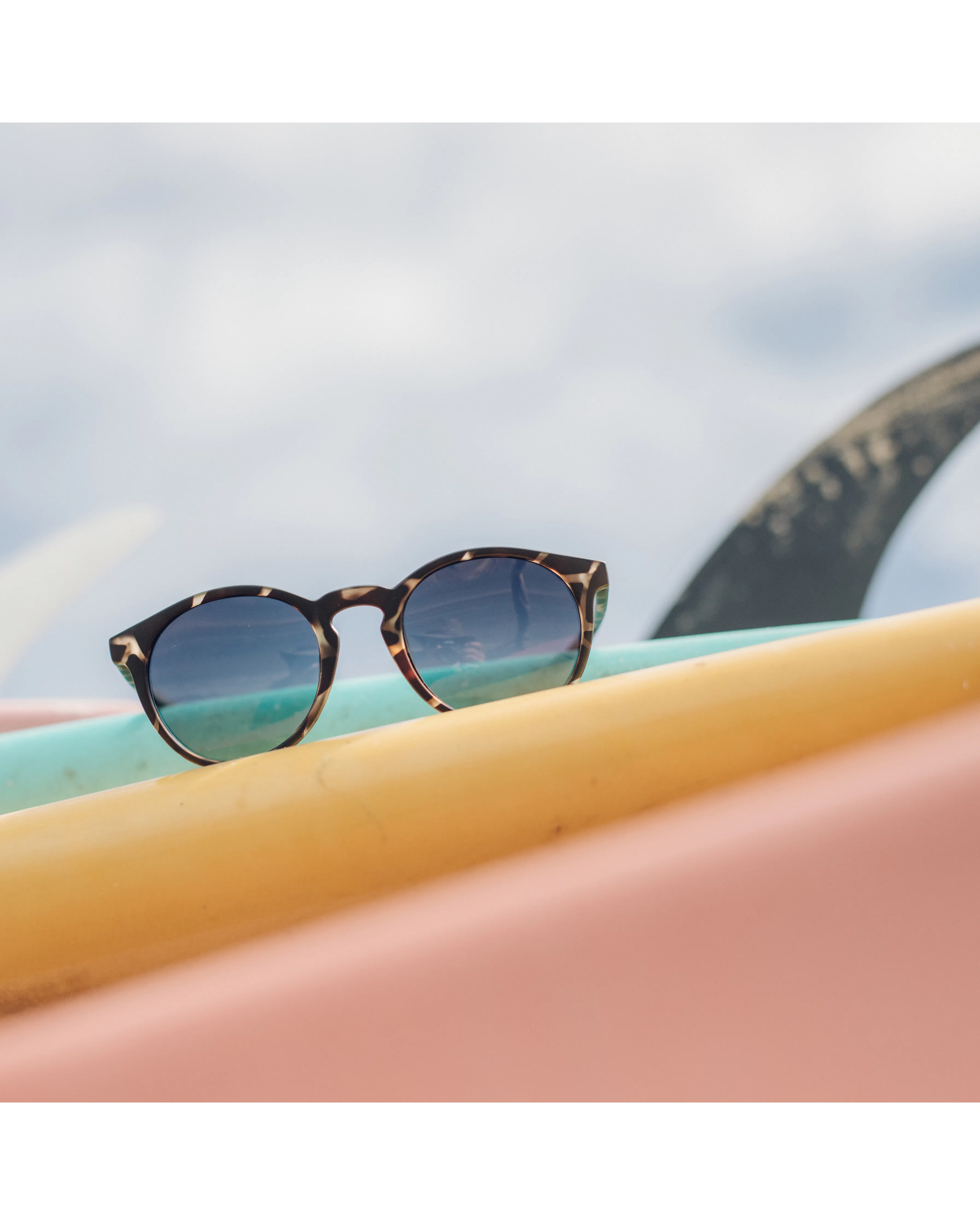 Sunski Dipsea Sunglasses Tortoise Ocean undefined Huckberry