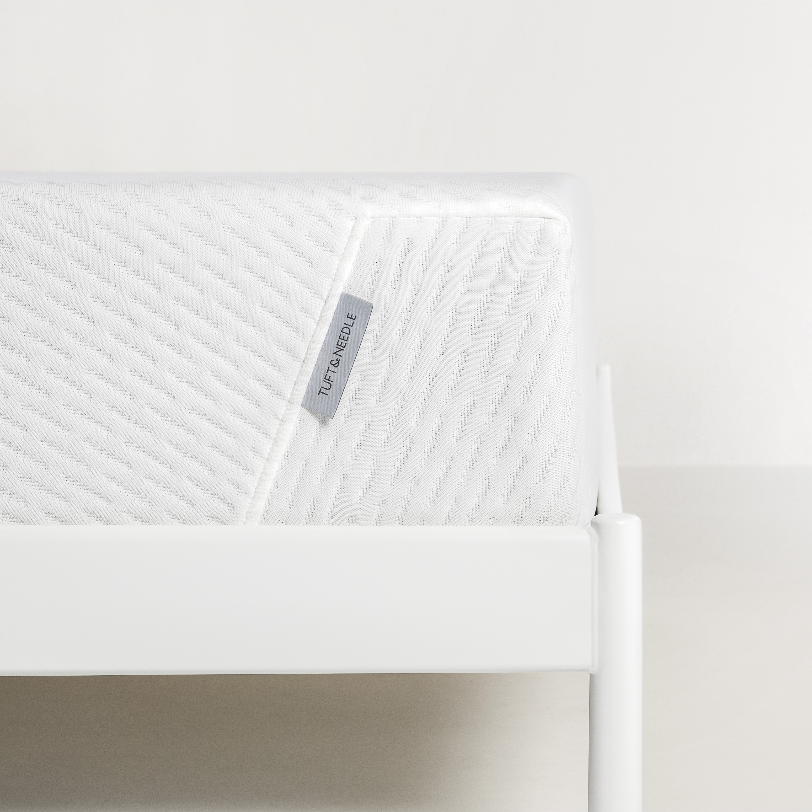 Tuft & Needle Queen (10") White Mattresses Huckberry