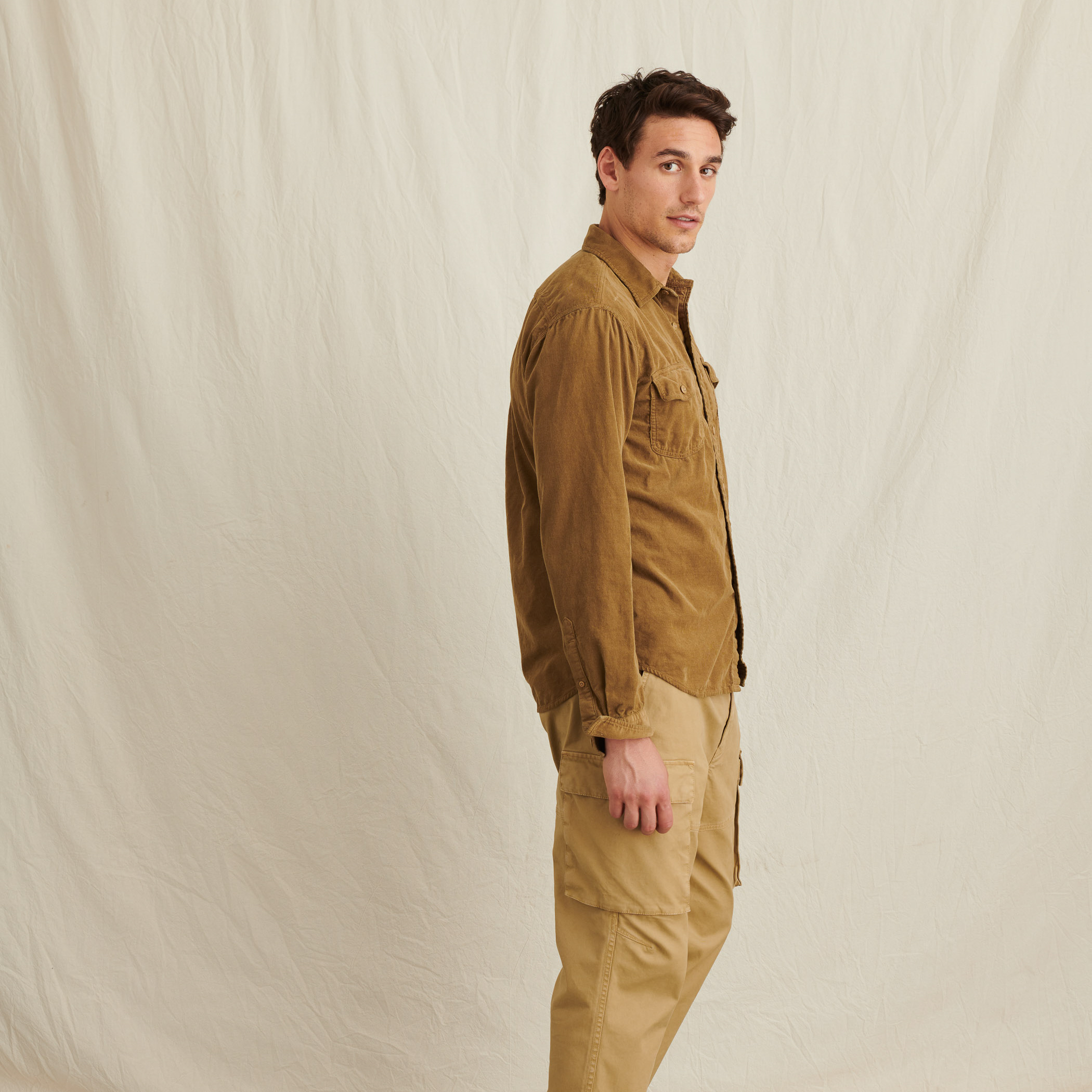 Alex Mill Field Shirt in Fine Wale Corduroy - Khaki | Long Sleeve