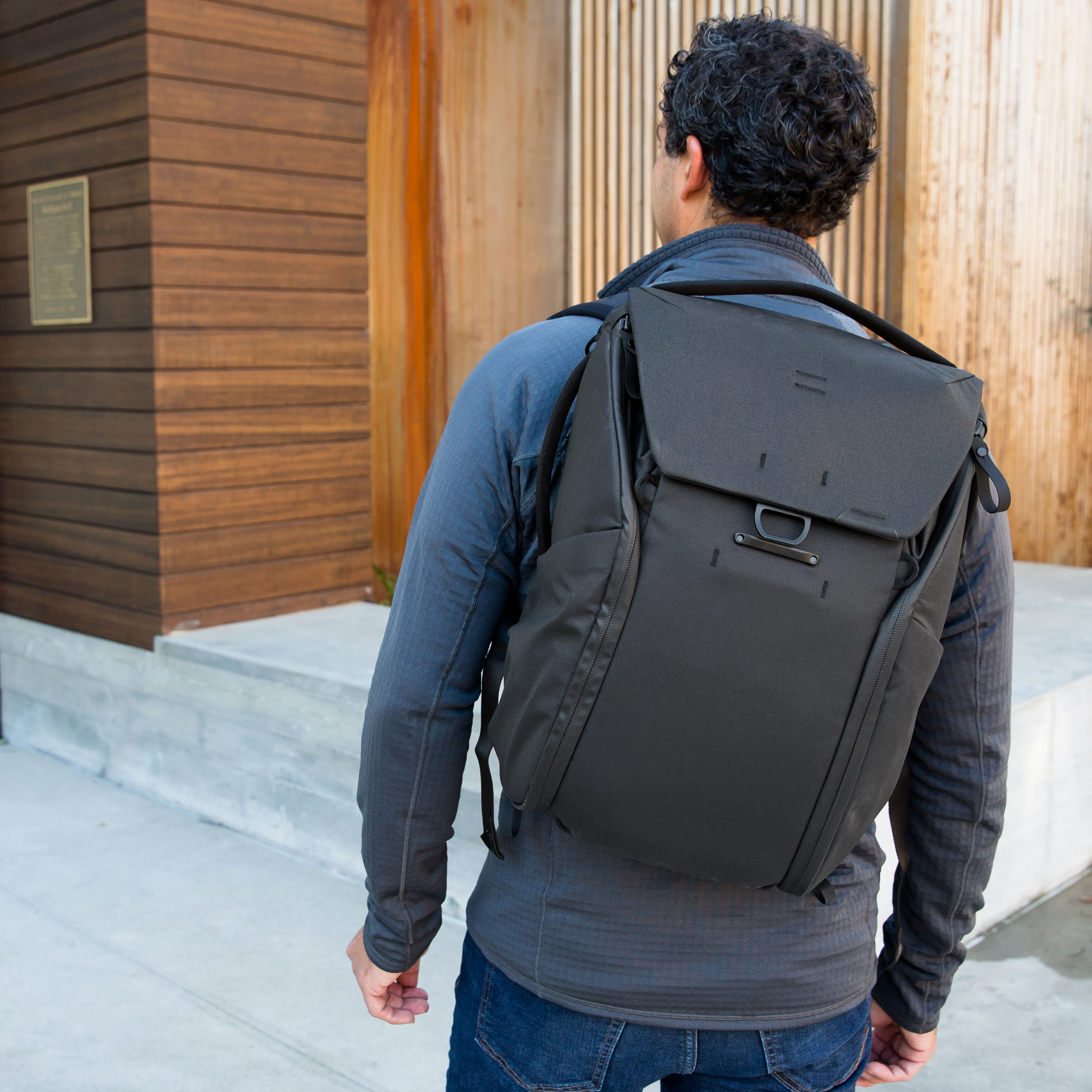 Peak Design Everyday Backpack 20L v2 - Black | Bags | Huckberry
