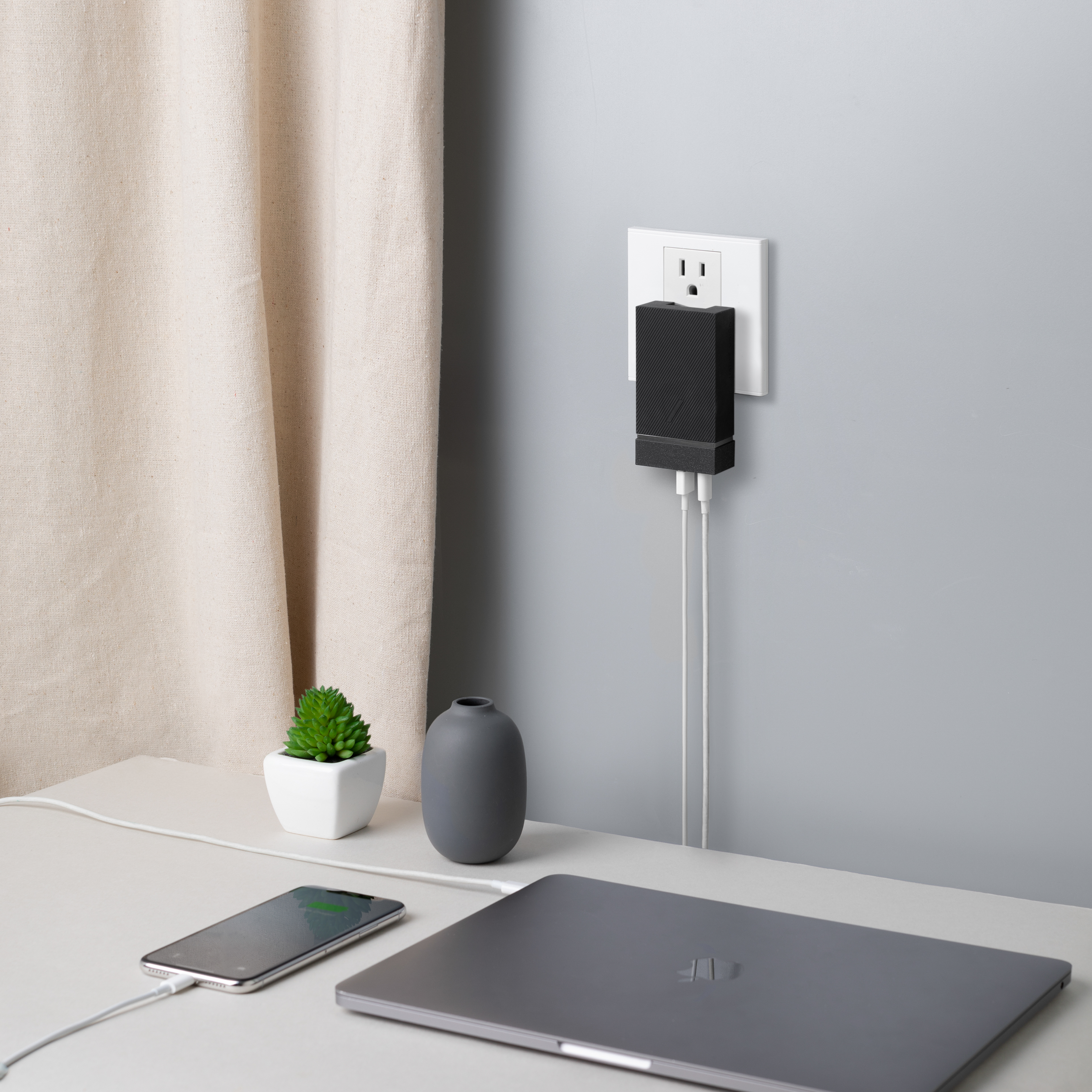 スマホアクセサリー NATIVE UNION SMART HUB PD 45W Native Union Smart Hub PD 45W - Slate | undefined | Huckberry