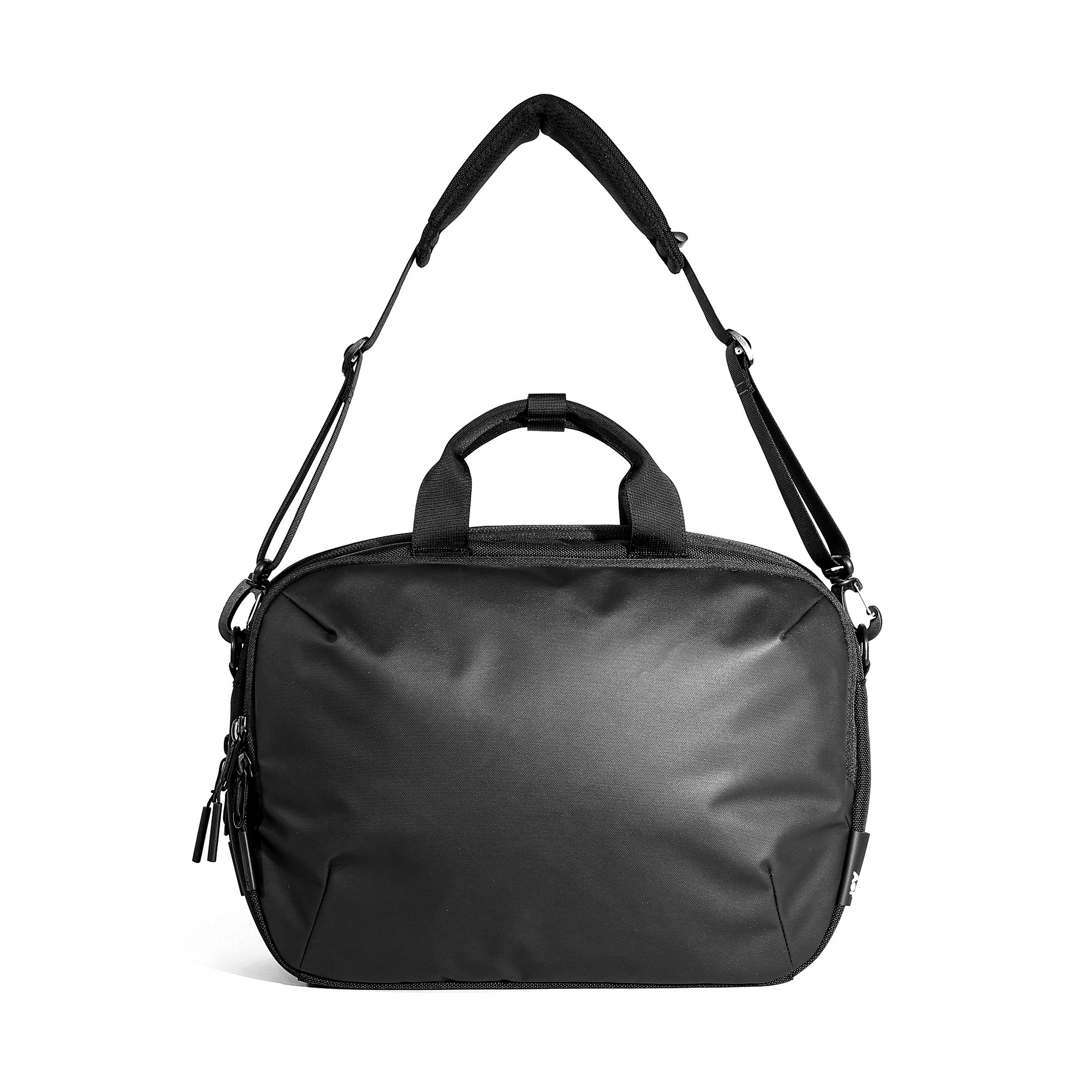 Aer commuter Brief 美品 Aer Commuter Brief 2 Review | Pack Hacker