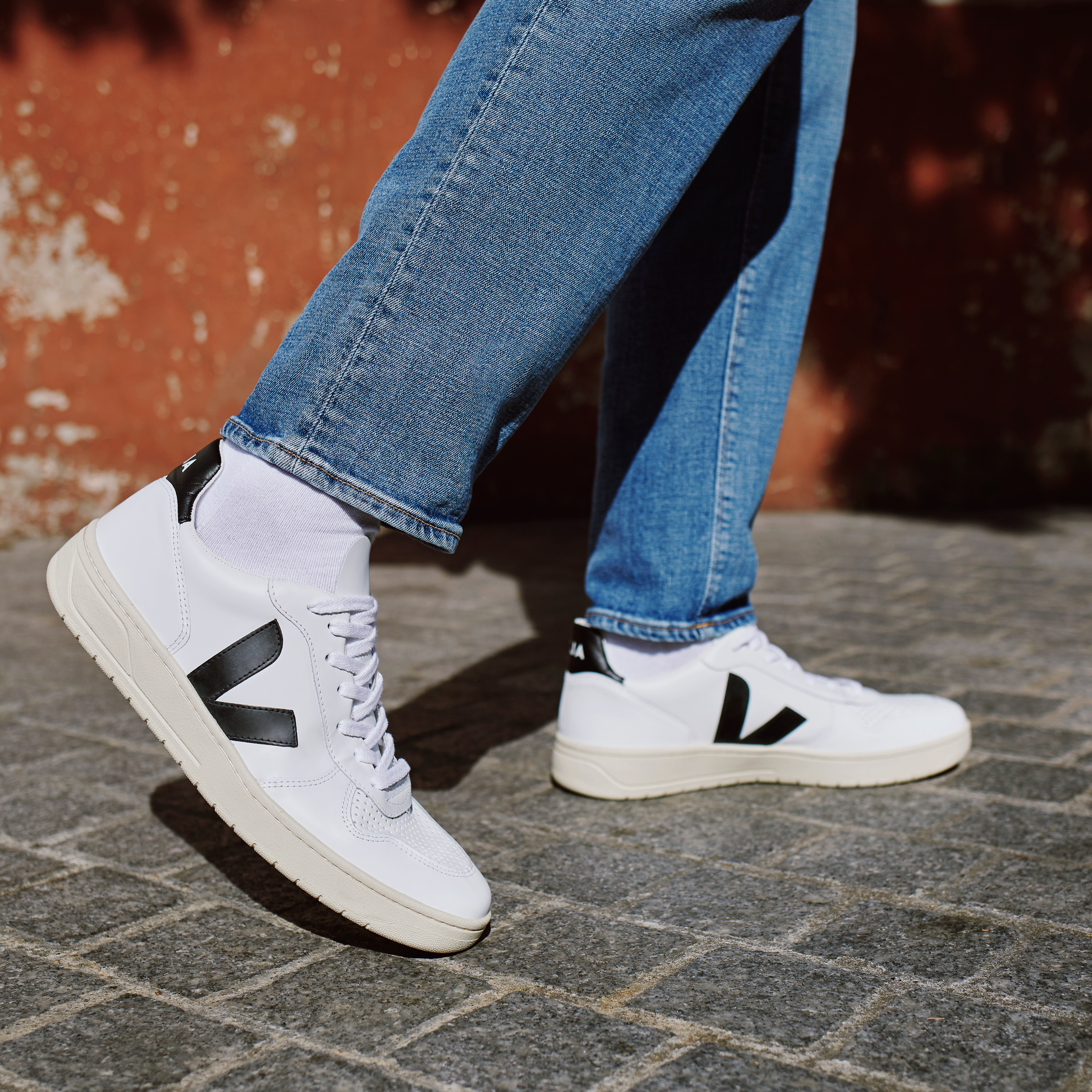 スニーカー VEJA SS24 SNEAKER \
