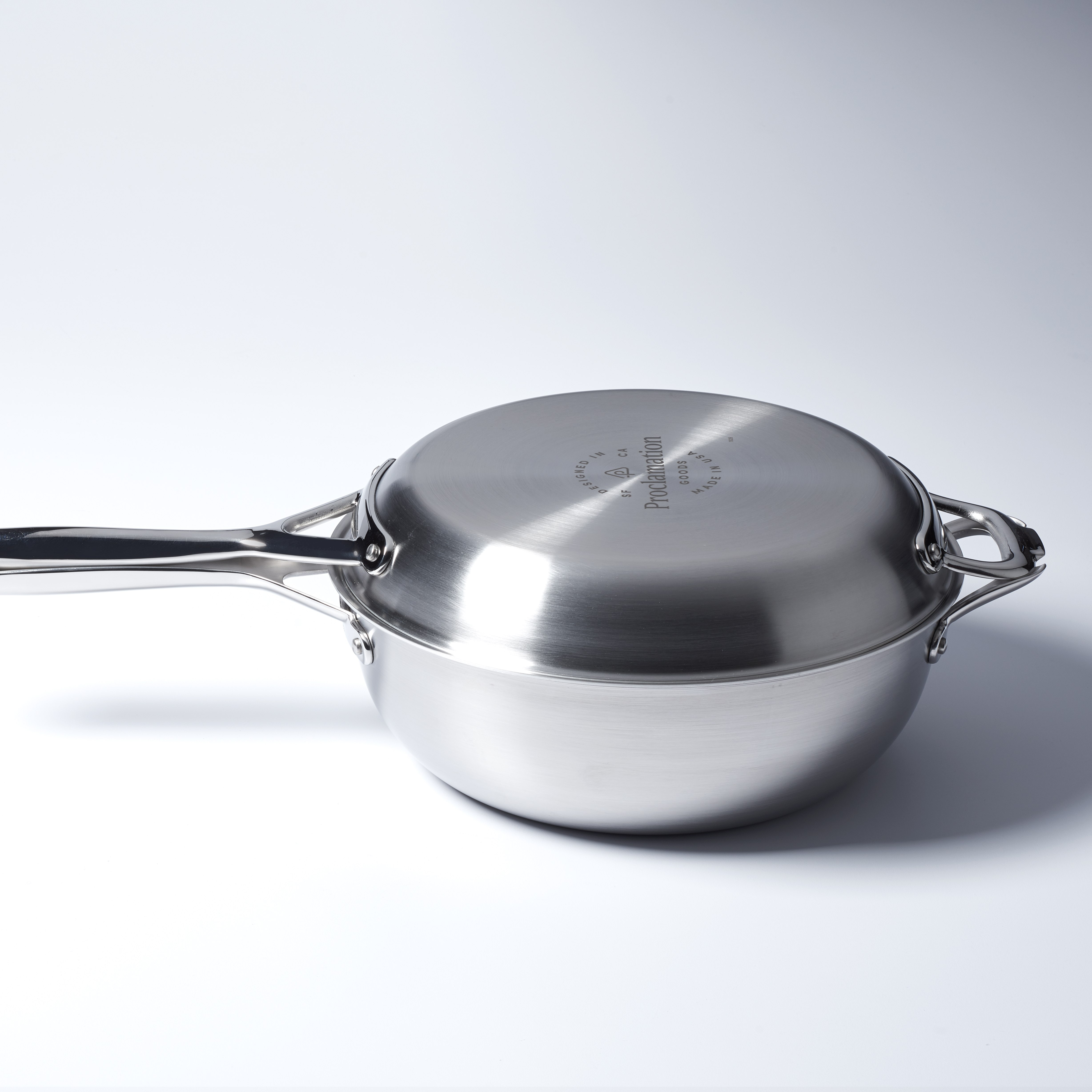https://huckberry.imgix.net/spree/products/627439/original/3Ywvg9DXX2_proclamation-goods-co_stainless_steel_duo_for-the-home-chef_5_original.jpg