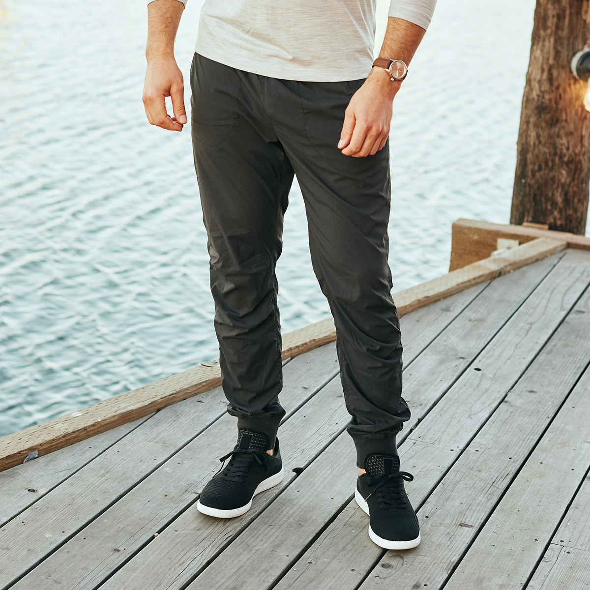 WIND STRETCH LONGPANTS【BLACK】 Relwen Stretch Windpant - Black Fade | undefined | Huckberry