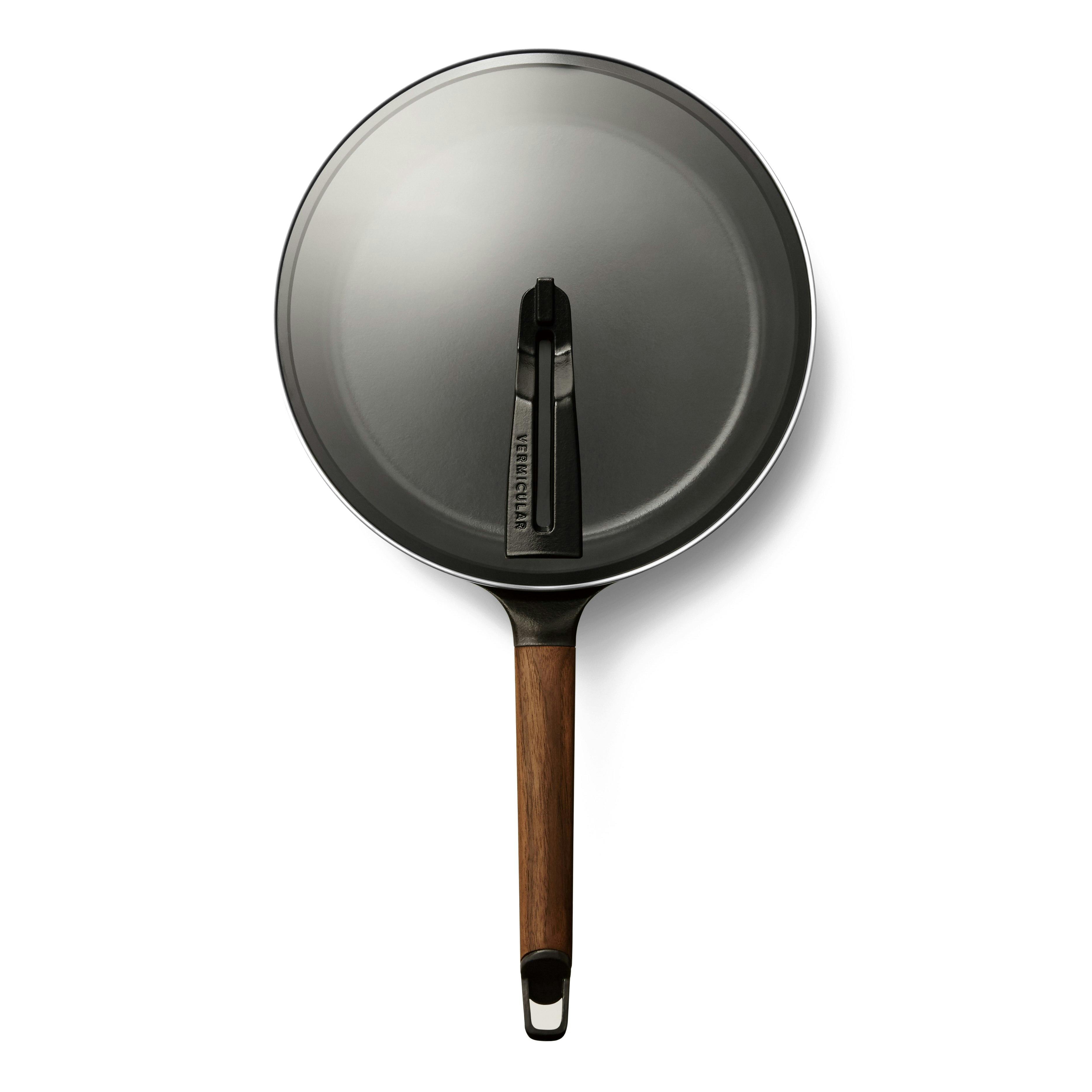 Cast Iron Deep Frying Pan with Lid - 9.4"