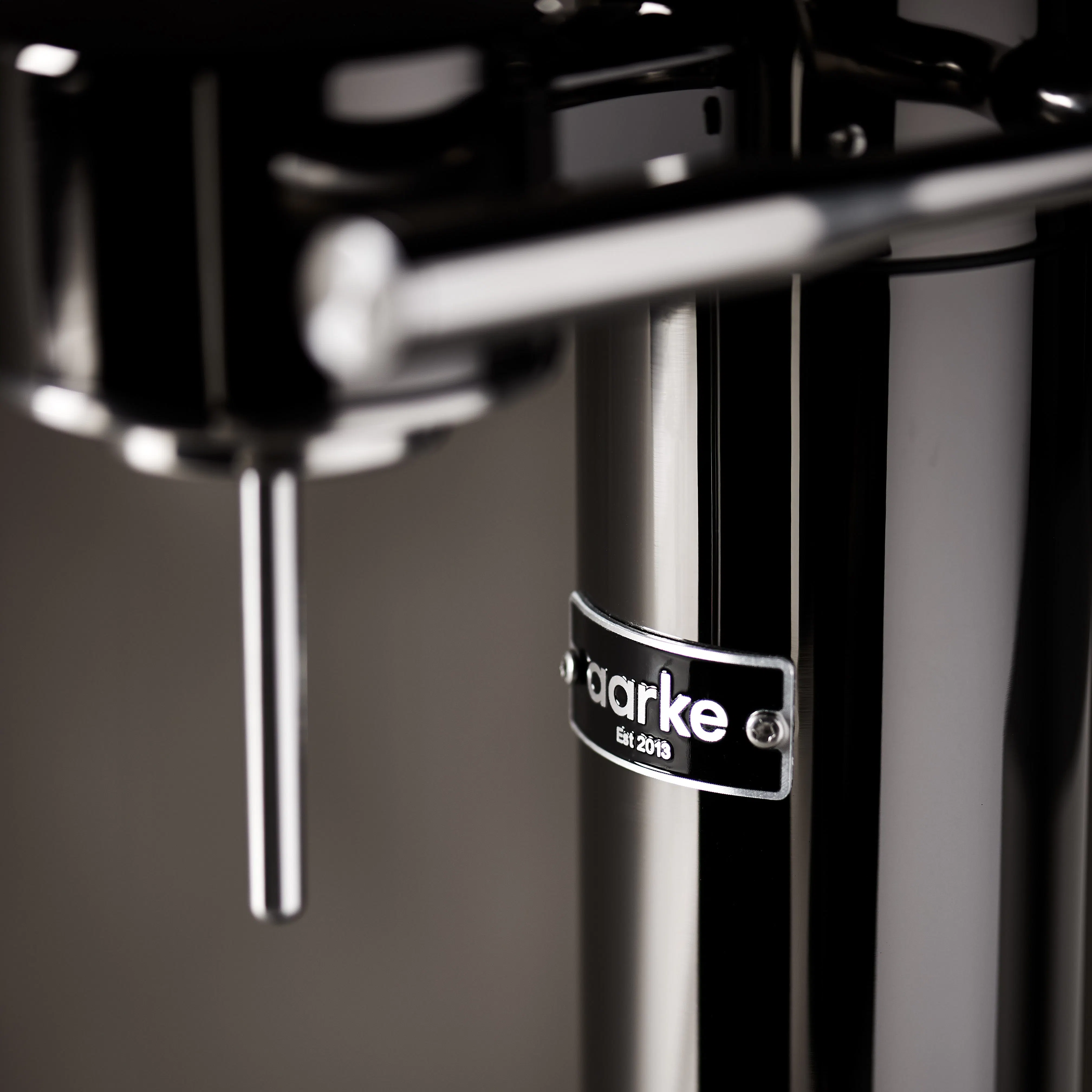 Aarke Aarke Carbonator III + 4 Flavor Drops - Black Chrome