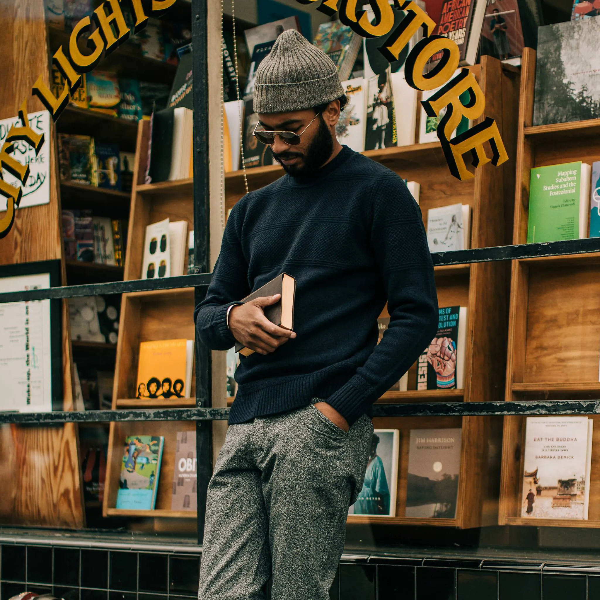 Taylor Stitch The Ventana Sweater - Navy | Crew Neck Sweaters