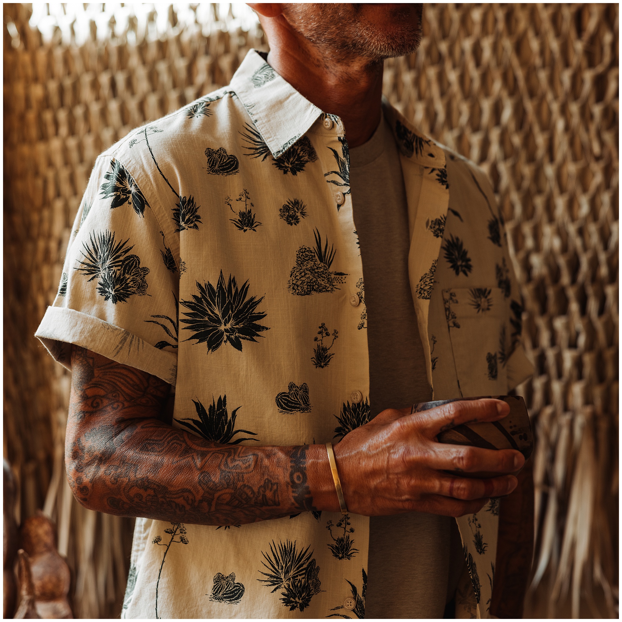 ぱ*ん様 ☆WAX☆Short soutine collar spring co Cinch Men's Charcoal Paisley Print Shirt | JW Stores