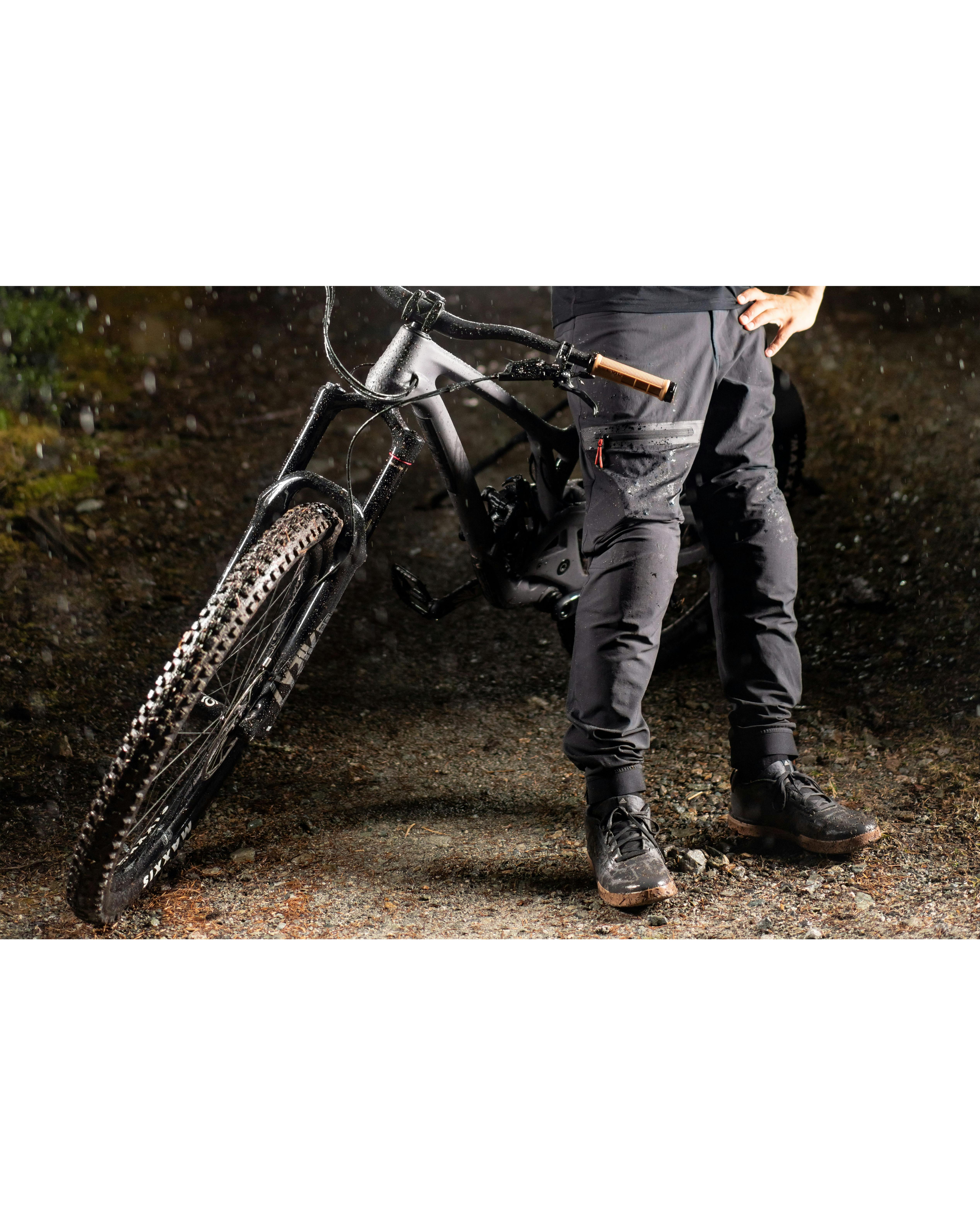 Foehn Tobin Schoeller Mountain Bike Pant - Black