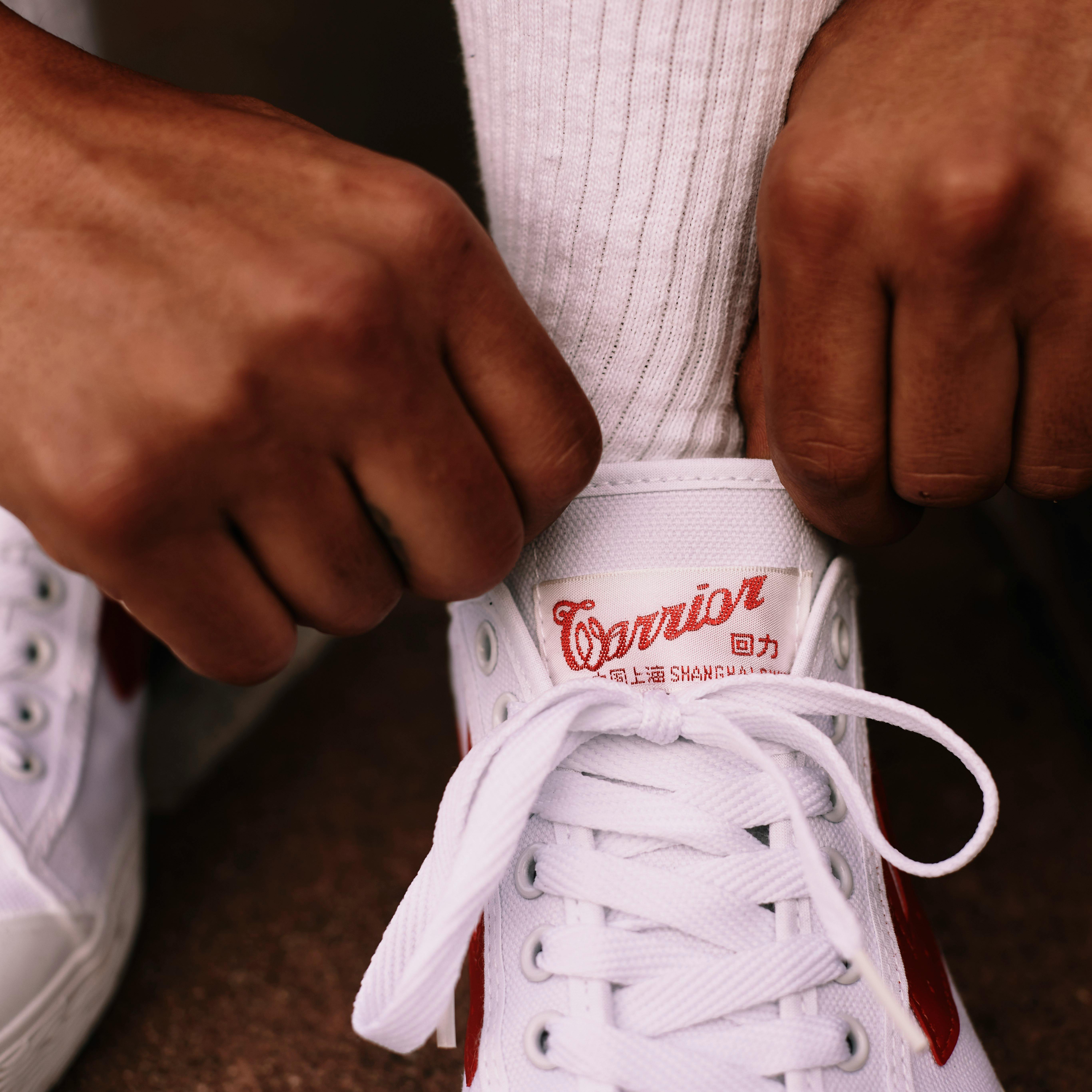 Warrior Footwear Classic - White/Red shoes