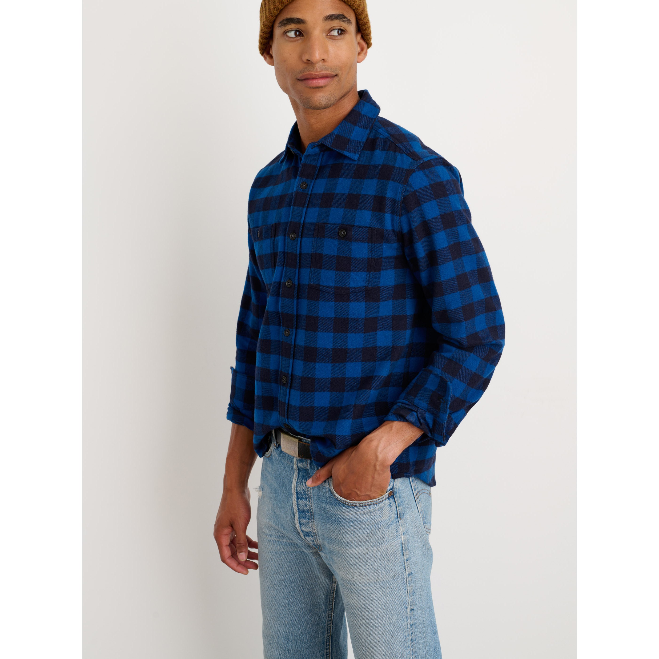 Alex Mill Buffalo Plaid Flannel Workshirt - Blue/Black | Flannel Shirts |  Huckberry, image size:2240x2800