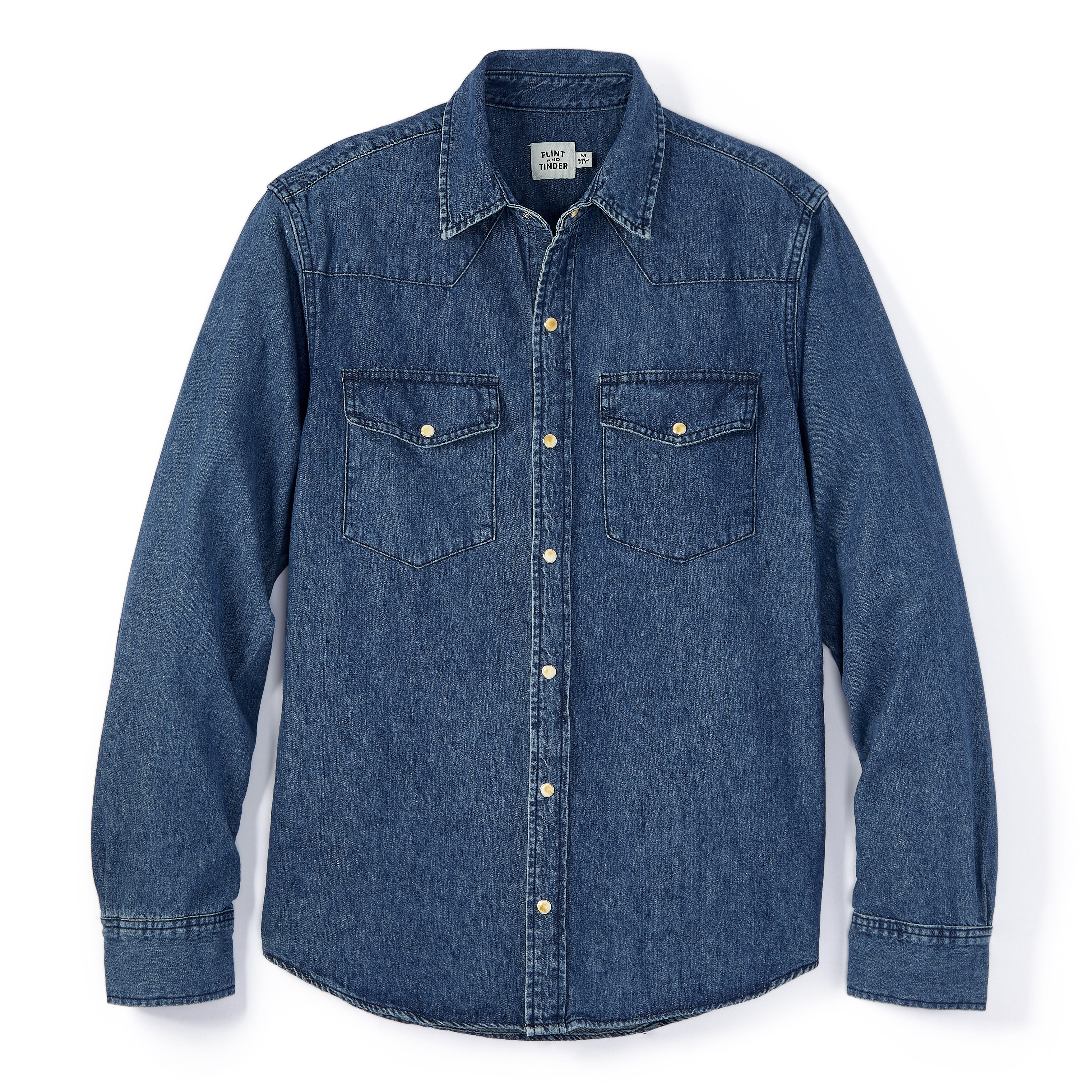How to Wear Denim Shirts for Men: Tips and Tricks - Tistabene