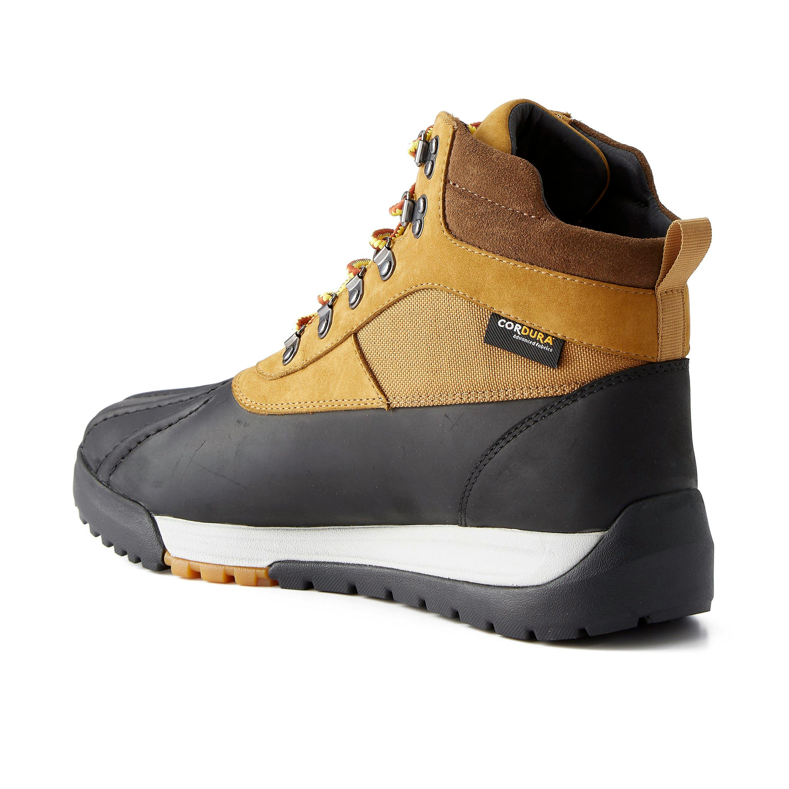 Sneakerboots: Sneakers With All-Weather Boot Power