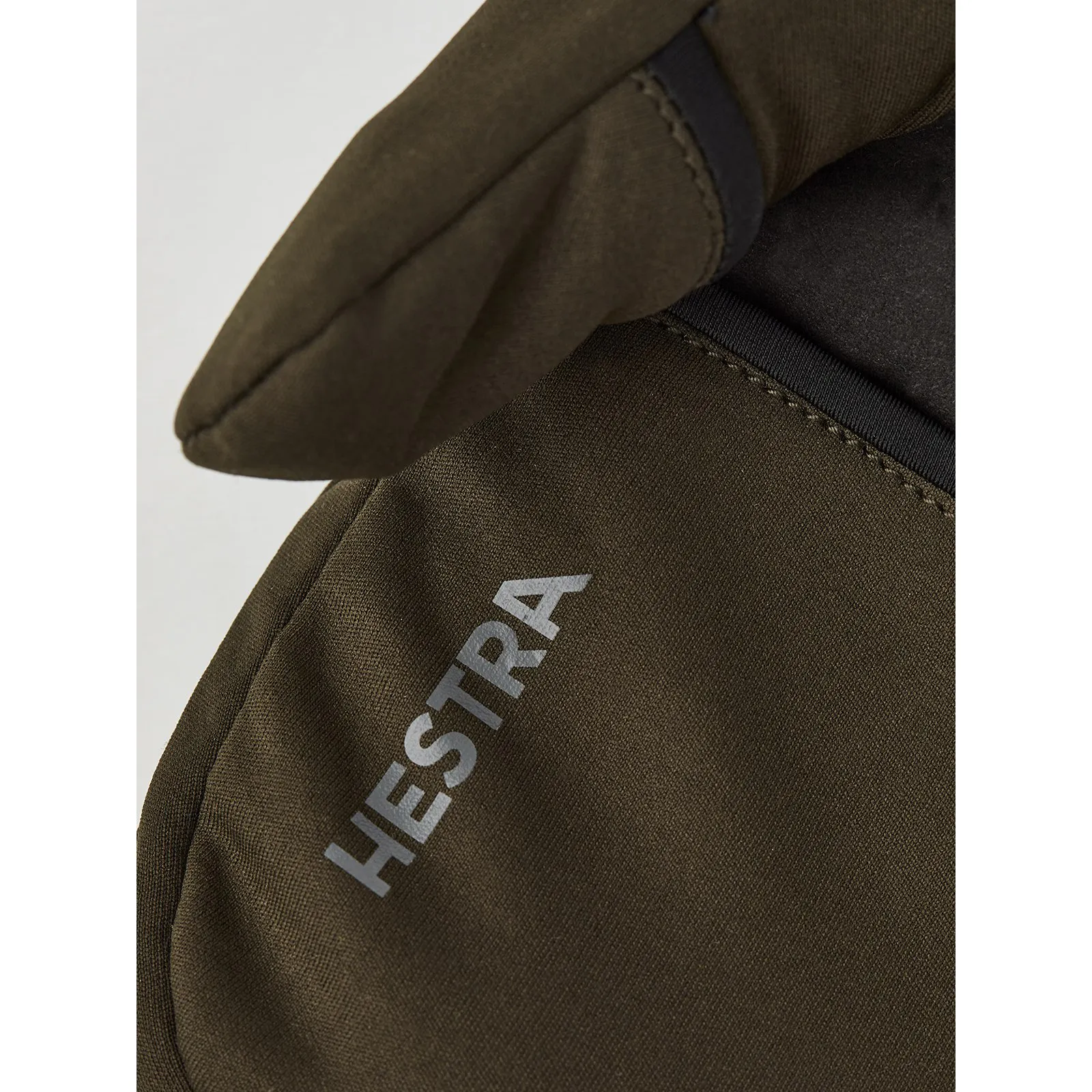 Hestra Windstopper Pullover Mitt - Dark Forest | Gloves & Scarves