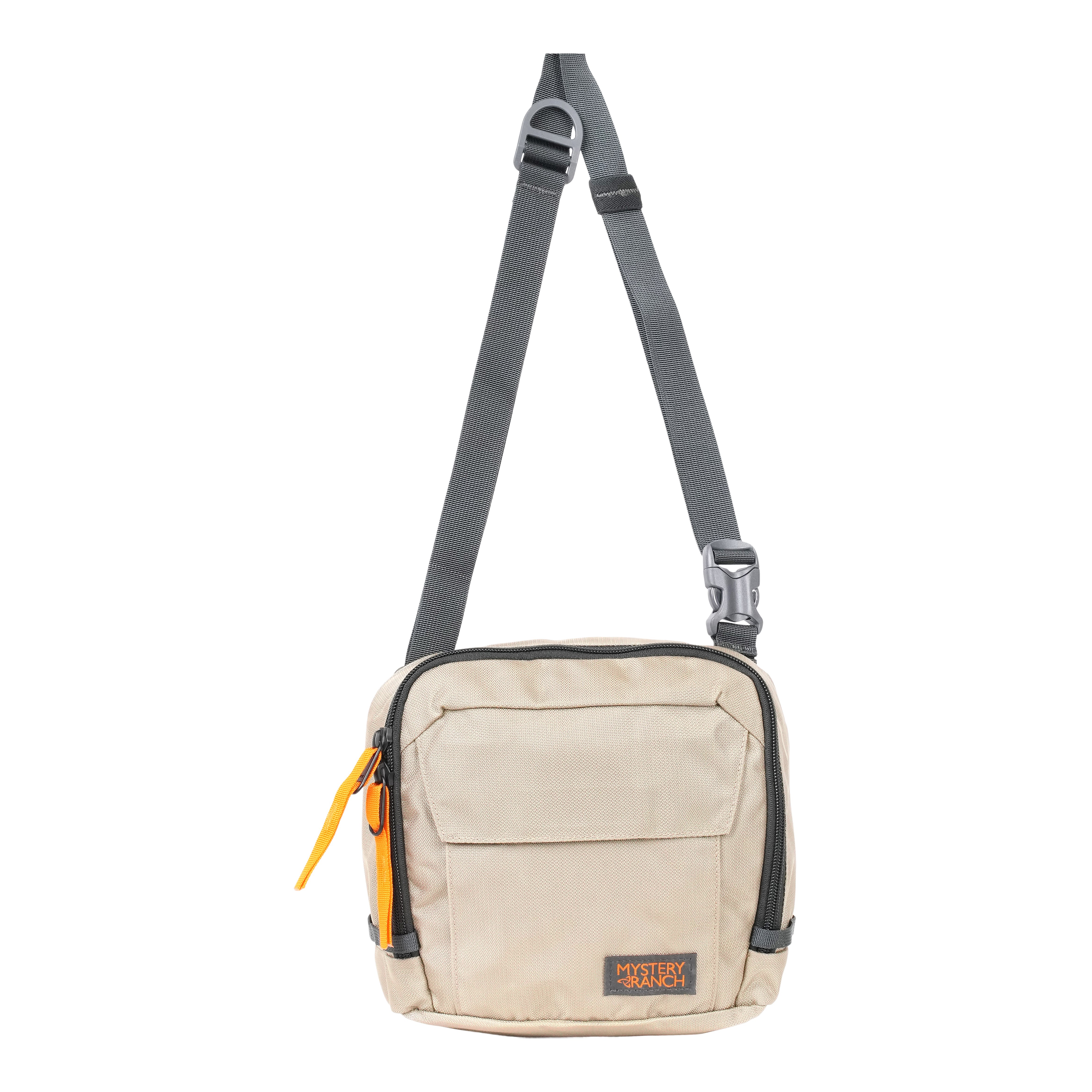 Mysteryranch｜HIP PACKS/WAIST PACKS (District 4 4L Hummu Mystery Ranch District 4L - Hummus | Waistpacks | Huckberry
