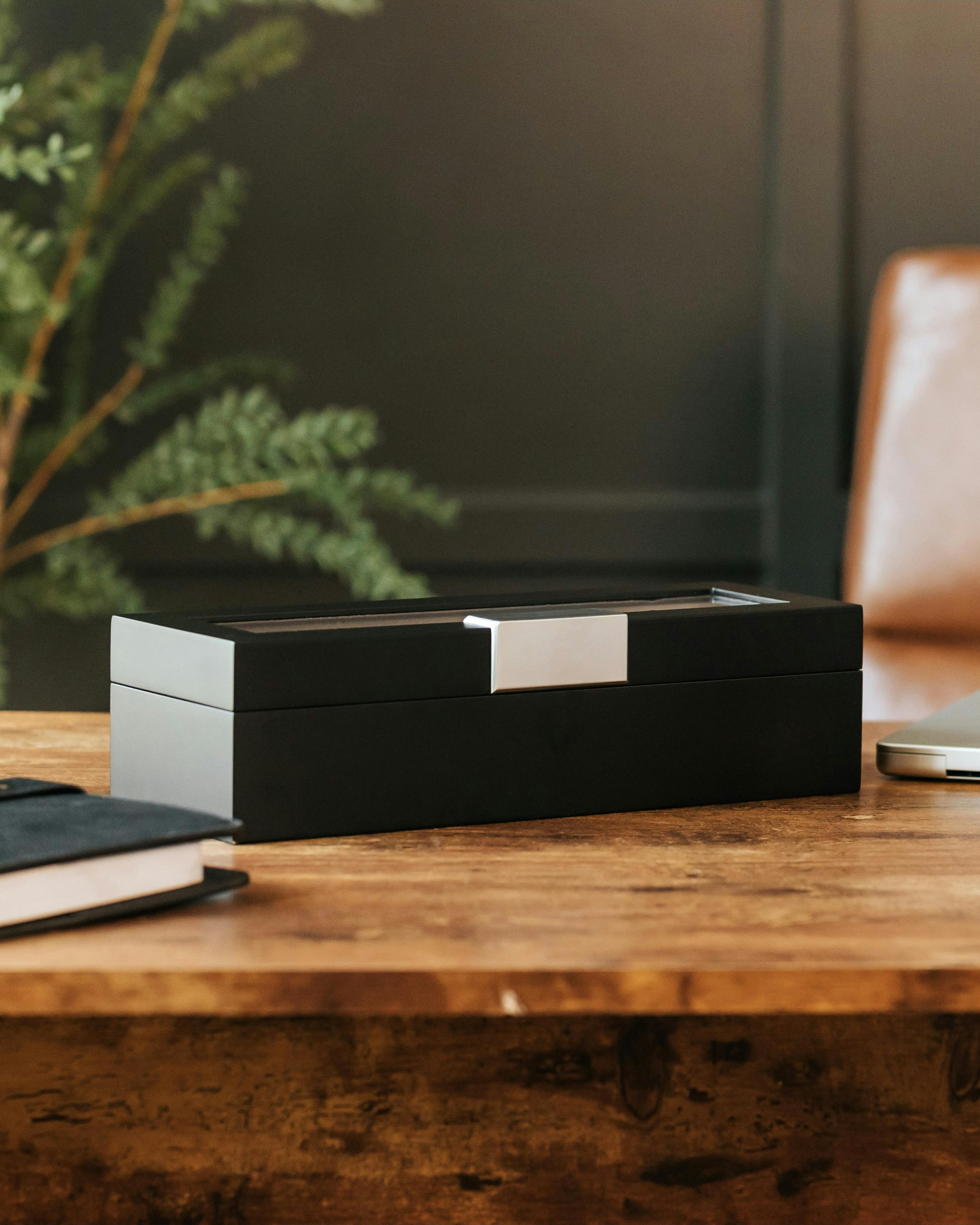 Schmuckkasten Herren CASE ELEGANCE Uhrenbox – Edles Holzdisplay