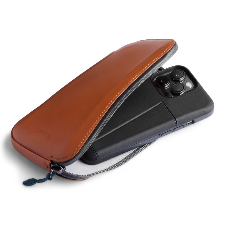 Bellroy All-Conditions Phone Pocket Plus - Bronze | Wallets