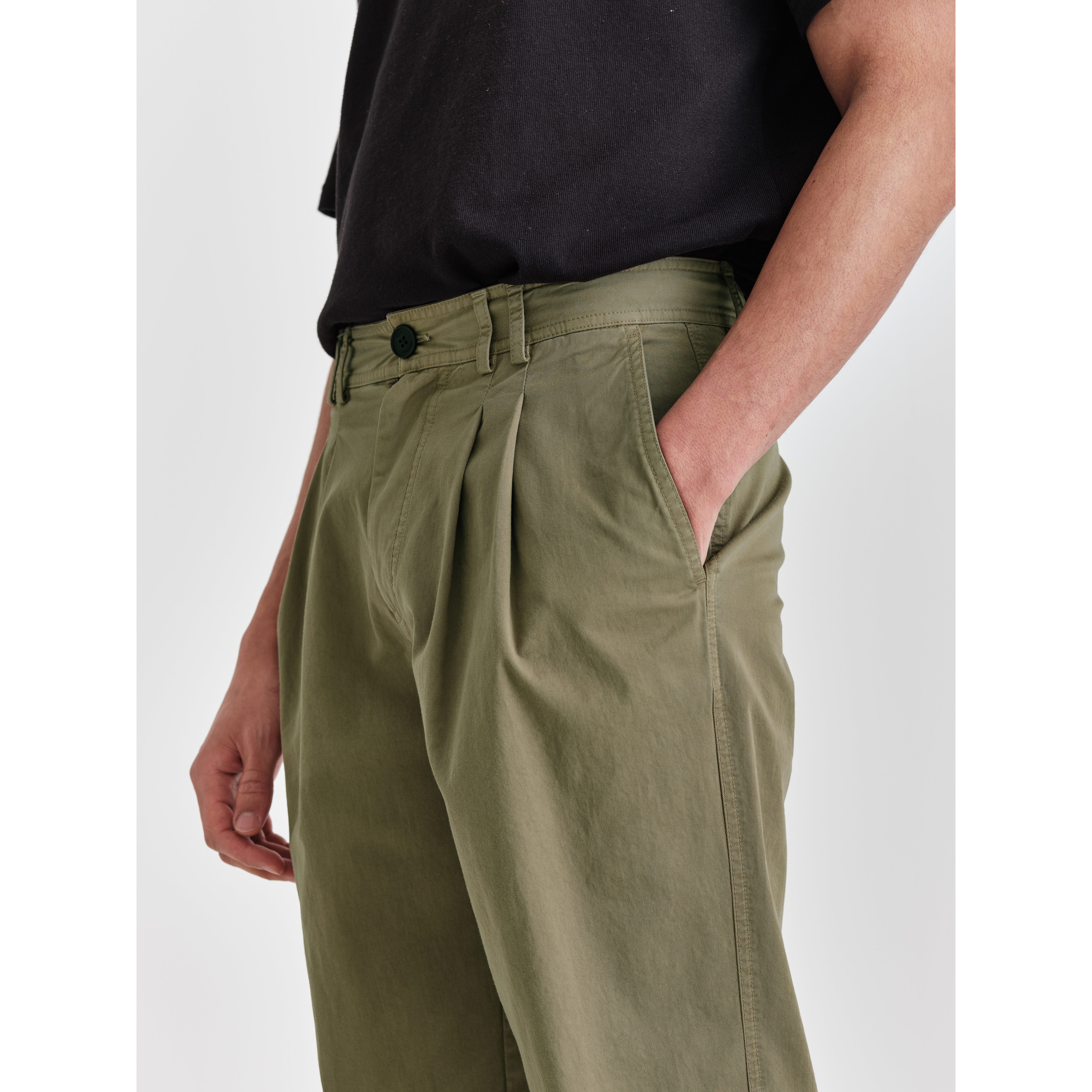 Original Twill Pant - Model M1 Relaxed Fit Plain Front in British Khaki by  Bills Khakis - Hansen's Clothing
