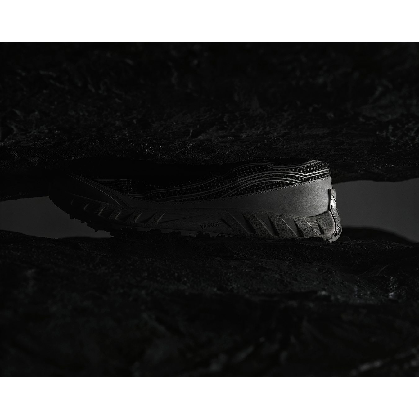 Norda norda 002 - Summit Black | Performance Sneakers | Huckberry