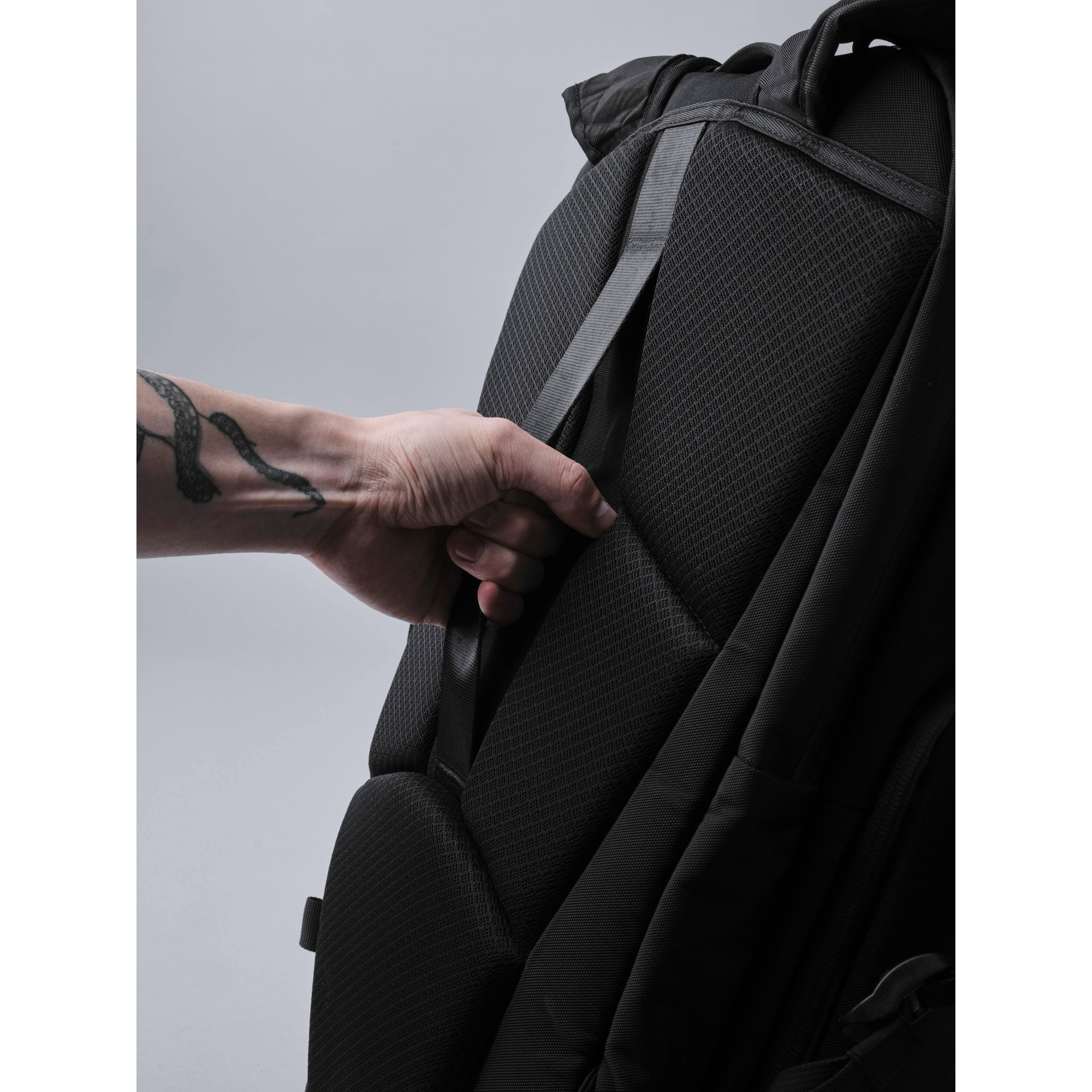 Alpaka Gear Elements Travel Backpack - 35L - Black X-Pac VX42
