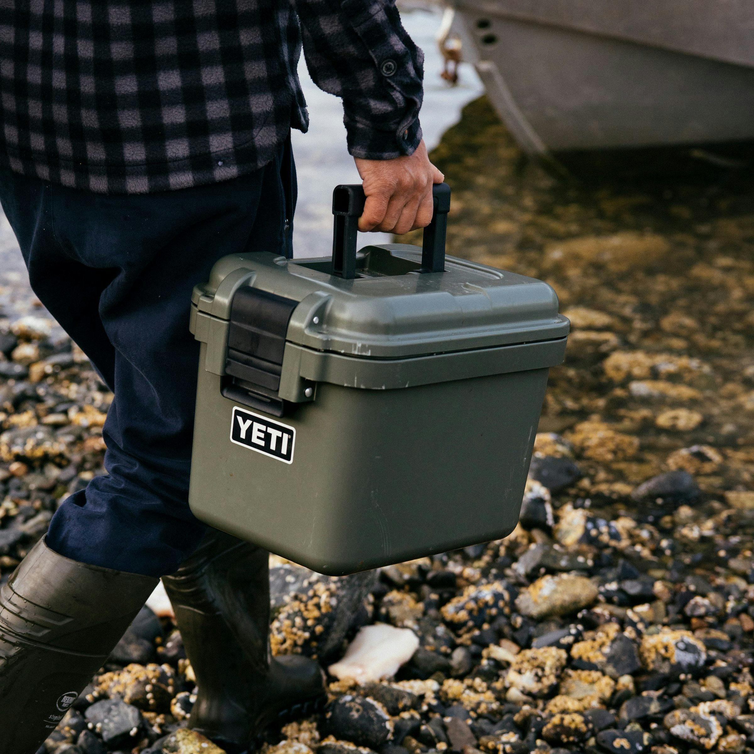 YETI LoadOut 15 GoBox Divided Cargo Case, Camp Green : Sports &  Outdoors