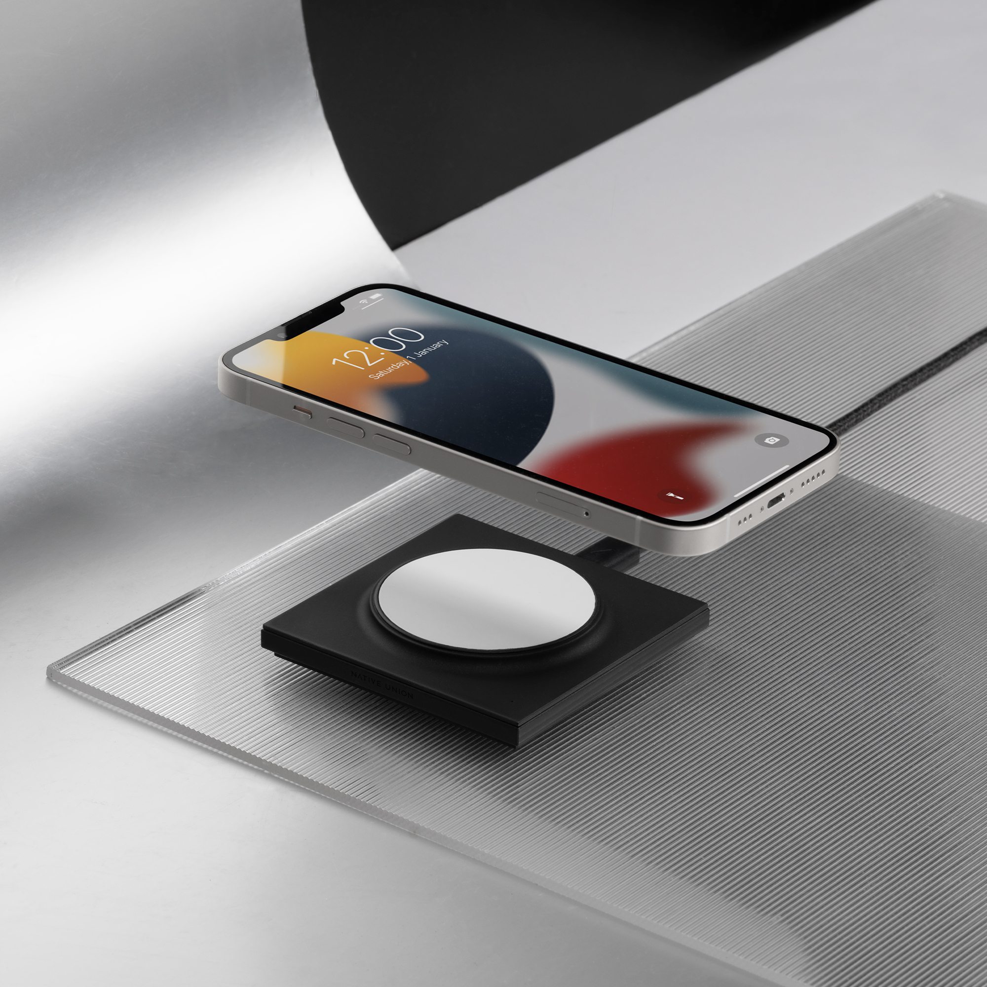 ★Native Union★Drop Magnetic Wireless Charger (人気) Amazon.com: Native Union Drop Magnetic Wireless Charger