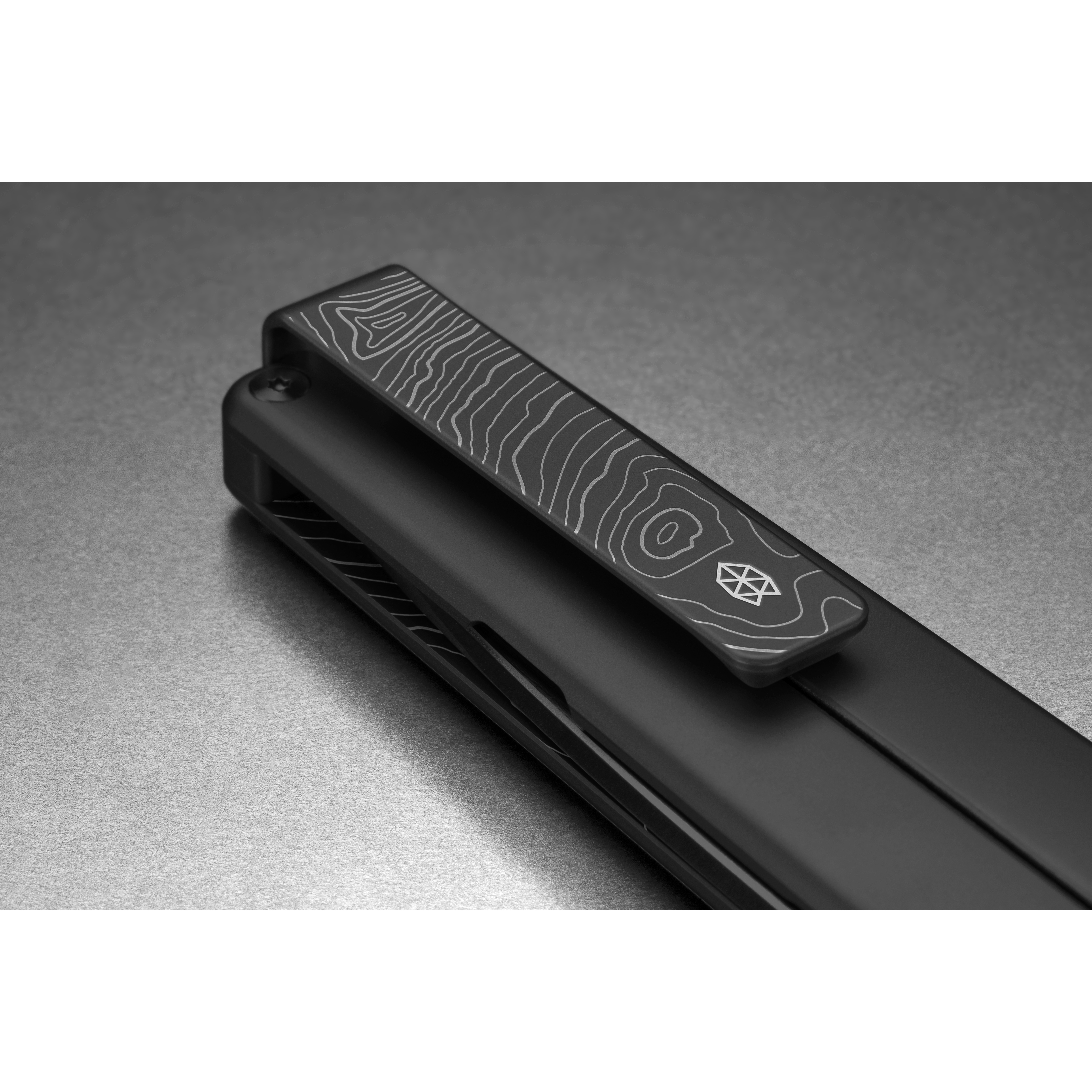 The James Brand The Chapter 2 Pocket Knife - Exclusive - Black