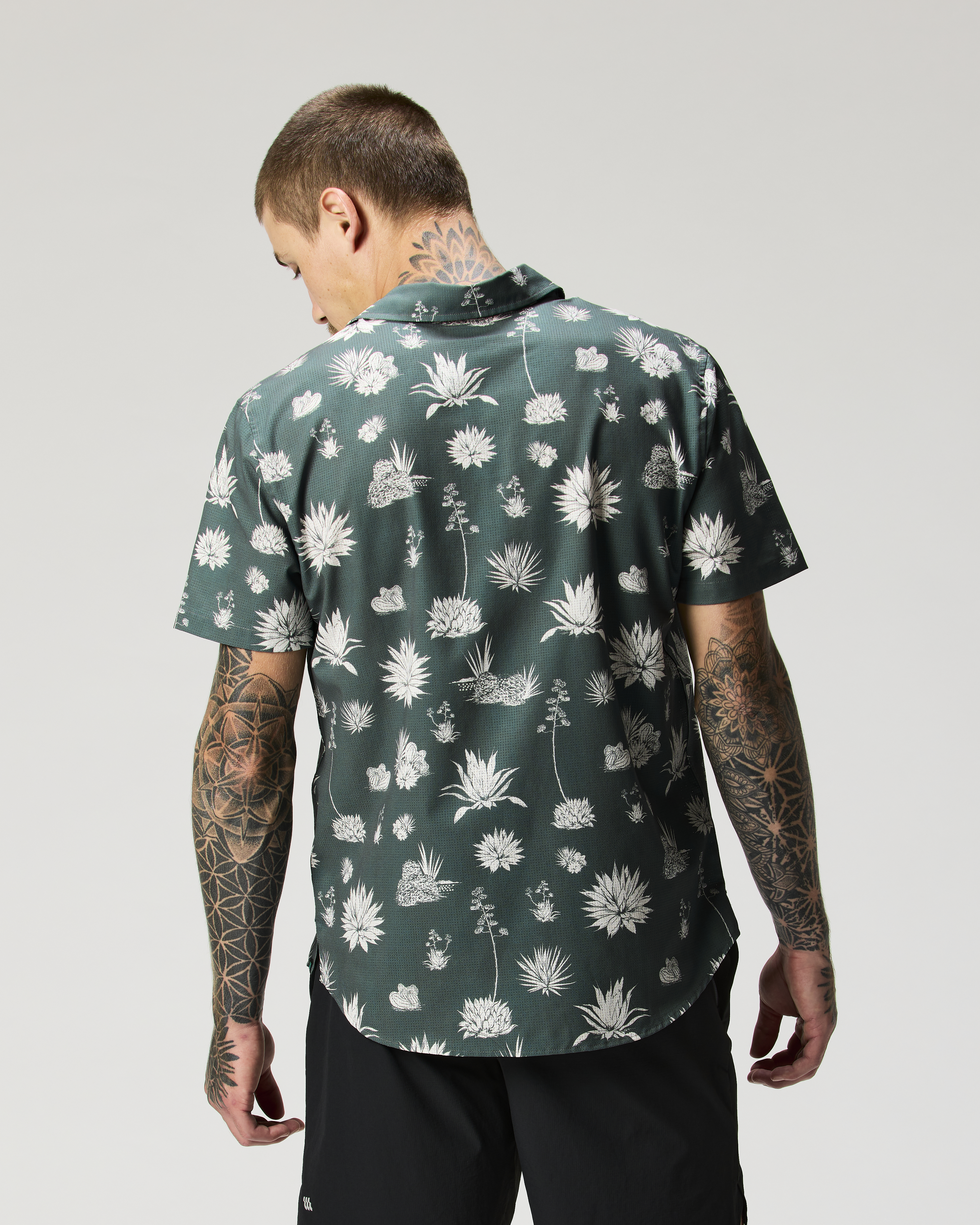 Wellen Airweave Performance Shirt - Agave Green | Short