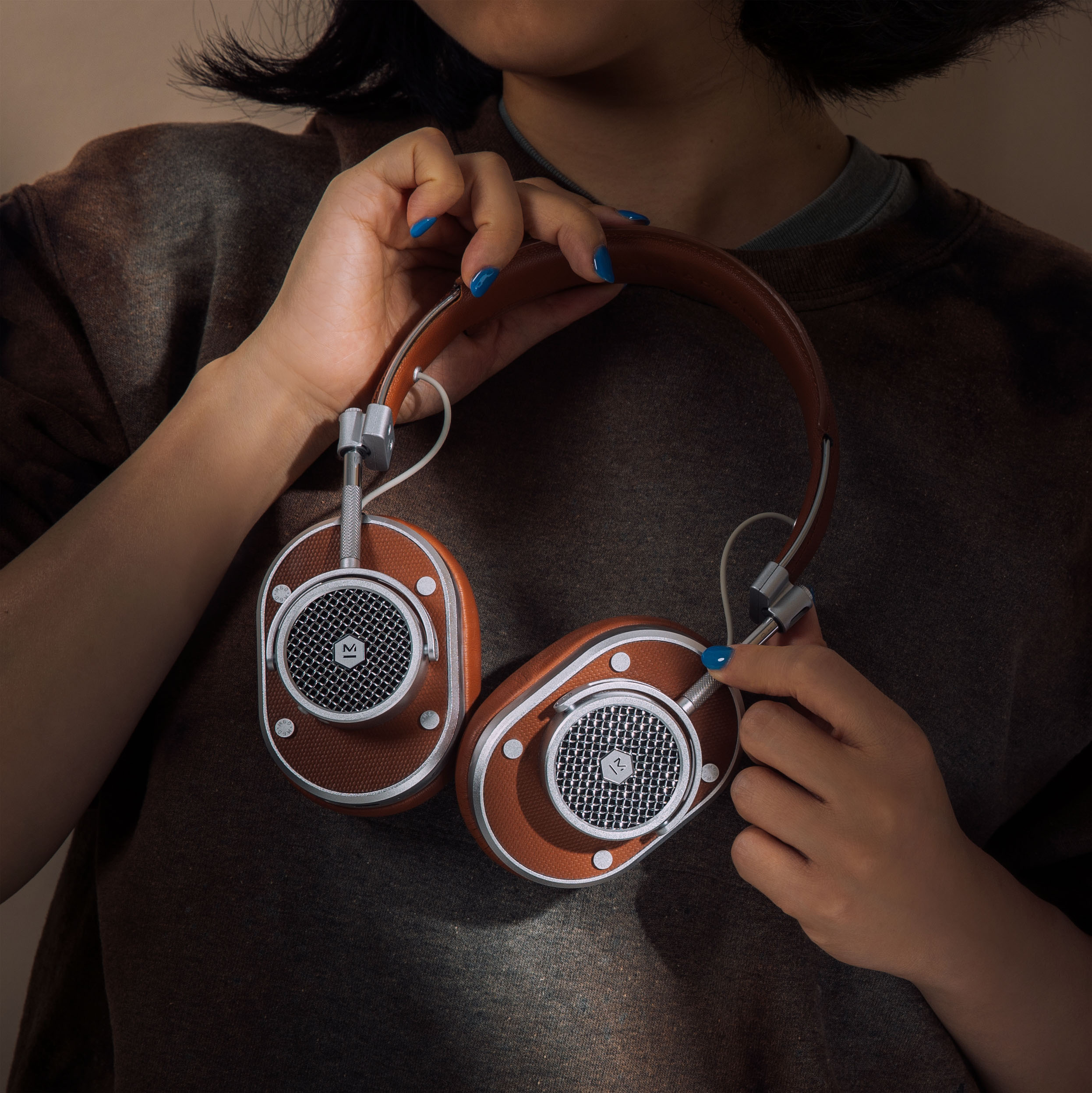 Master & Dynamic MH40 Wireless Over-Ear Headphones - Gen 2