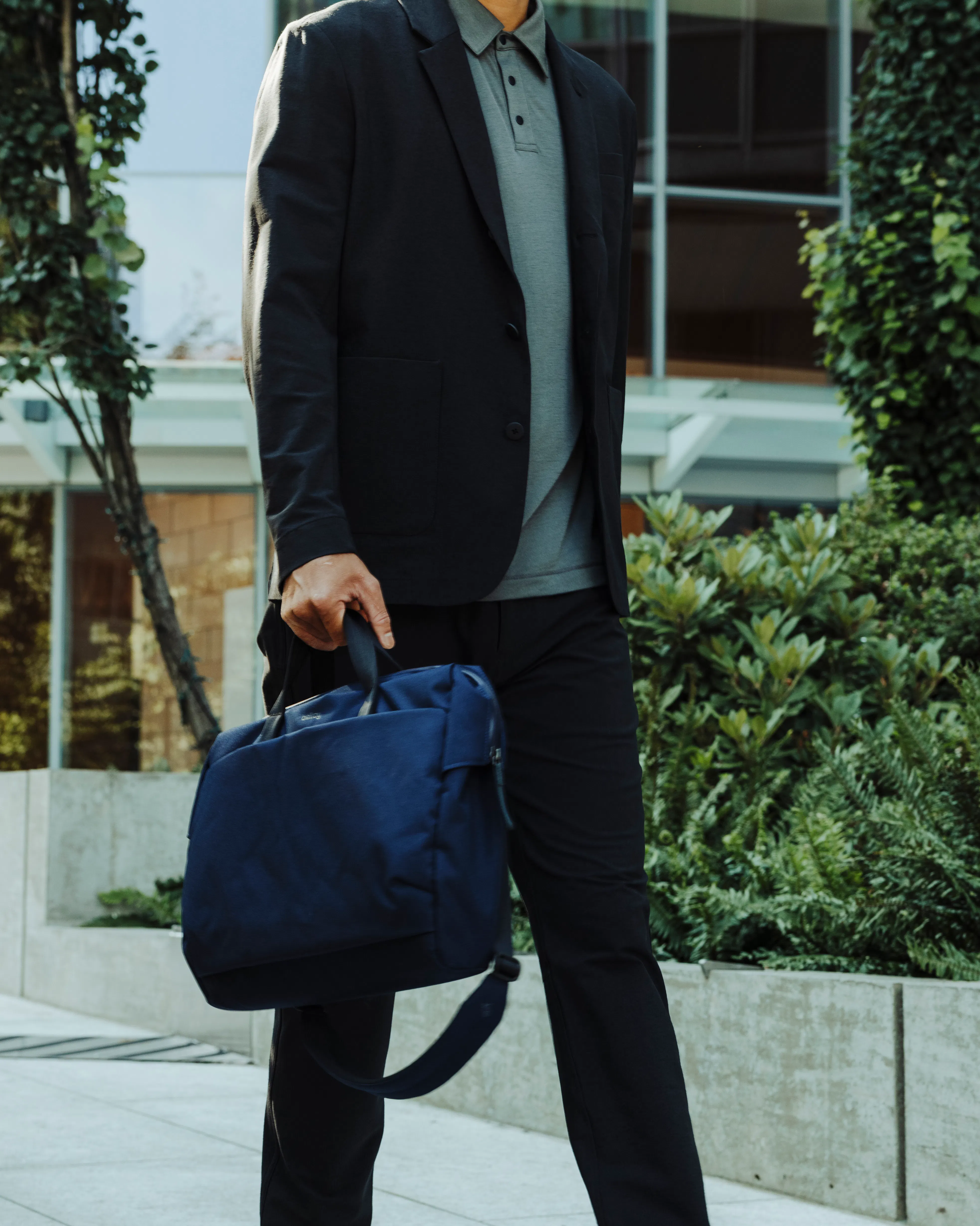 Bellroy Via Workbag - Navy | Tote Bags | Huckberry