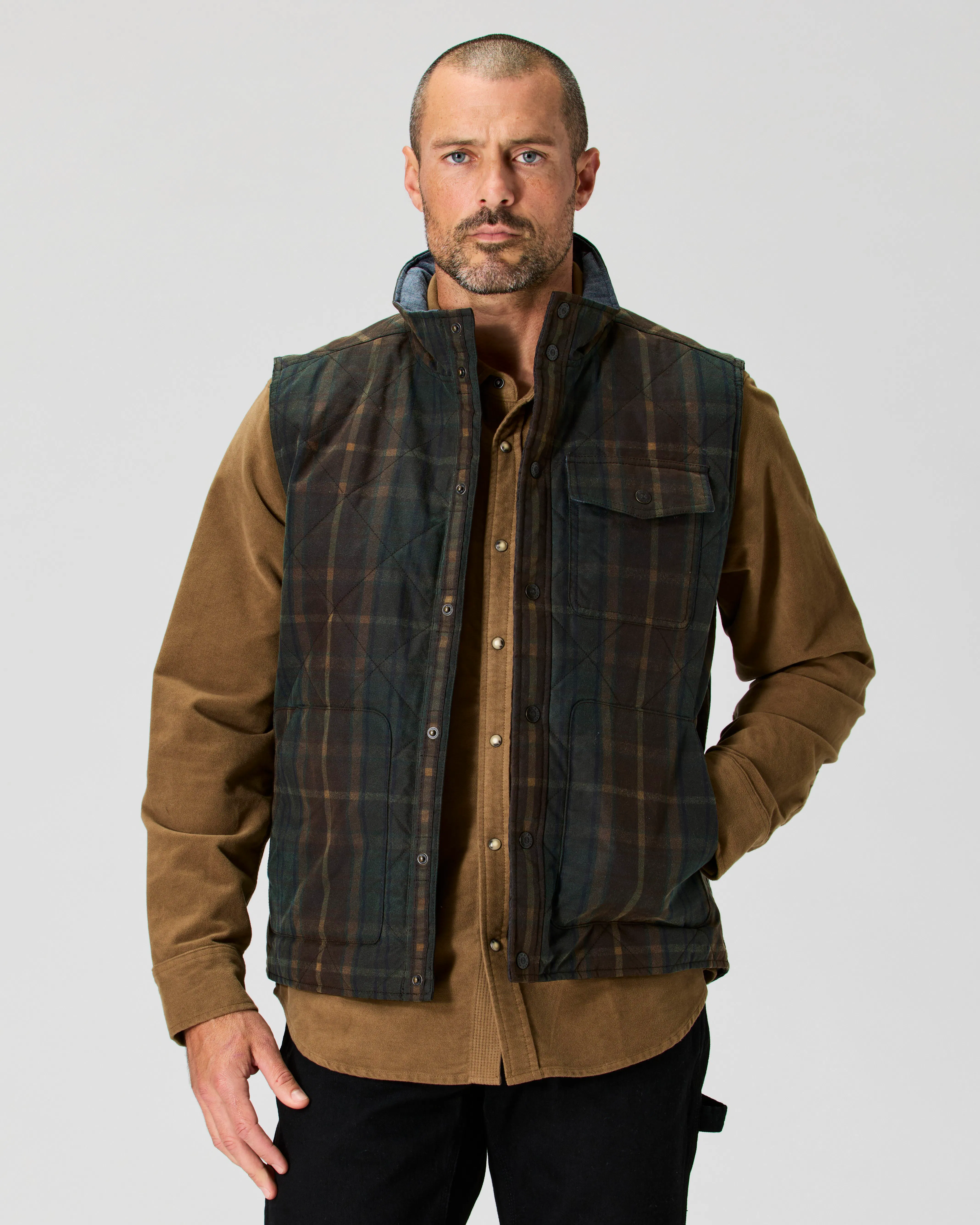 Flint and Tinder Quilted Waxed Vest - Special Edition - Dark Navy