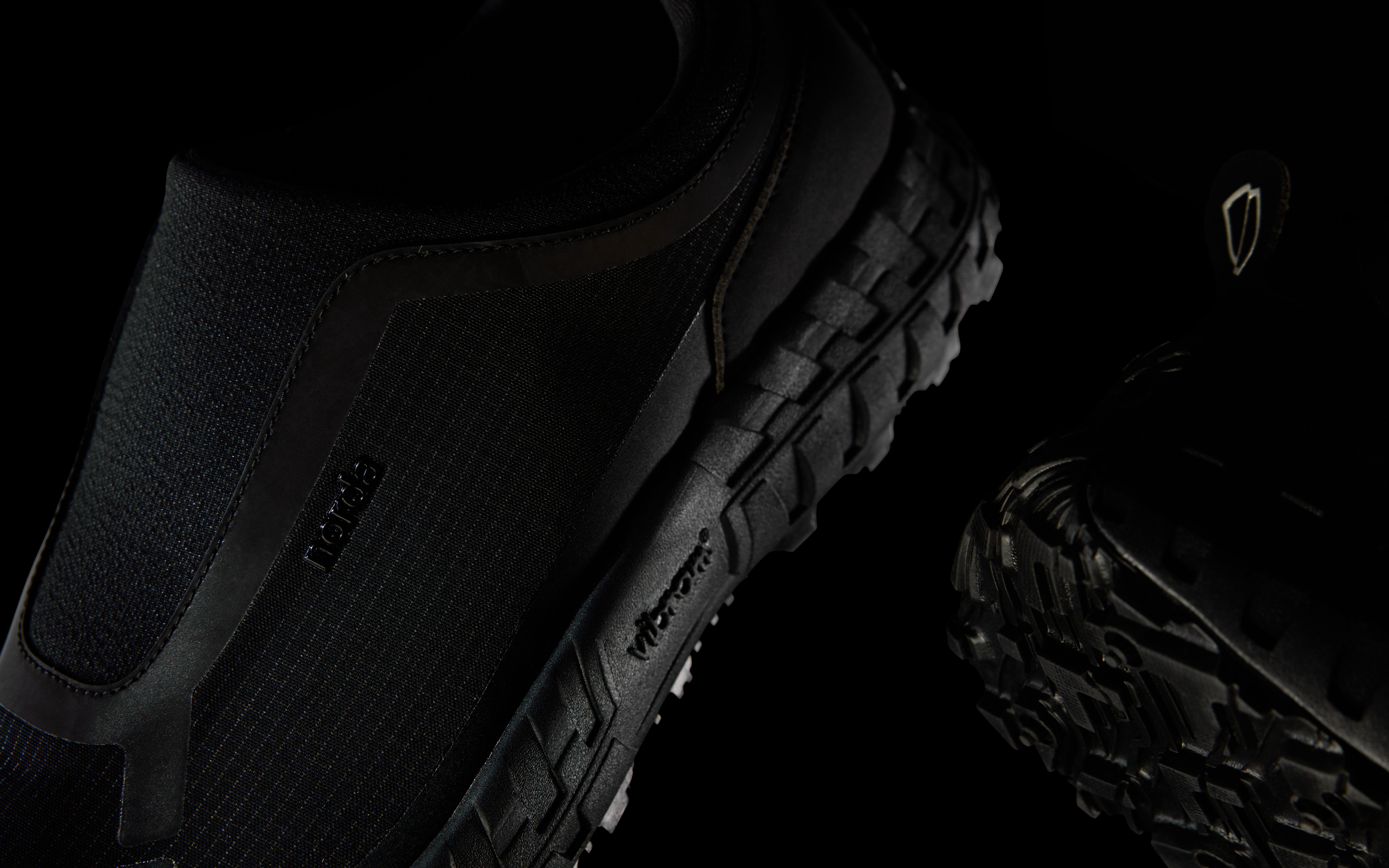 Norda 003 Series Trail Sneaker - Pitch Black | Trail Sneakers