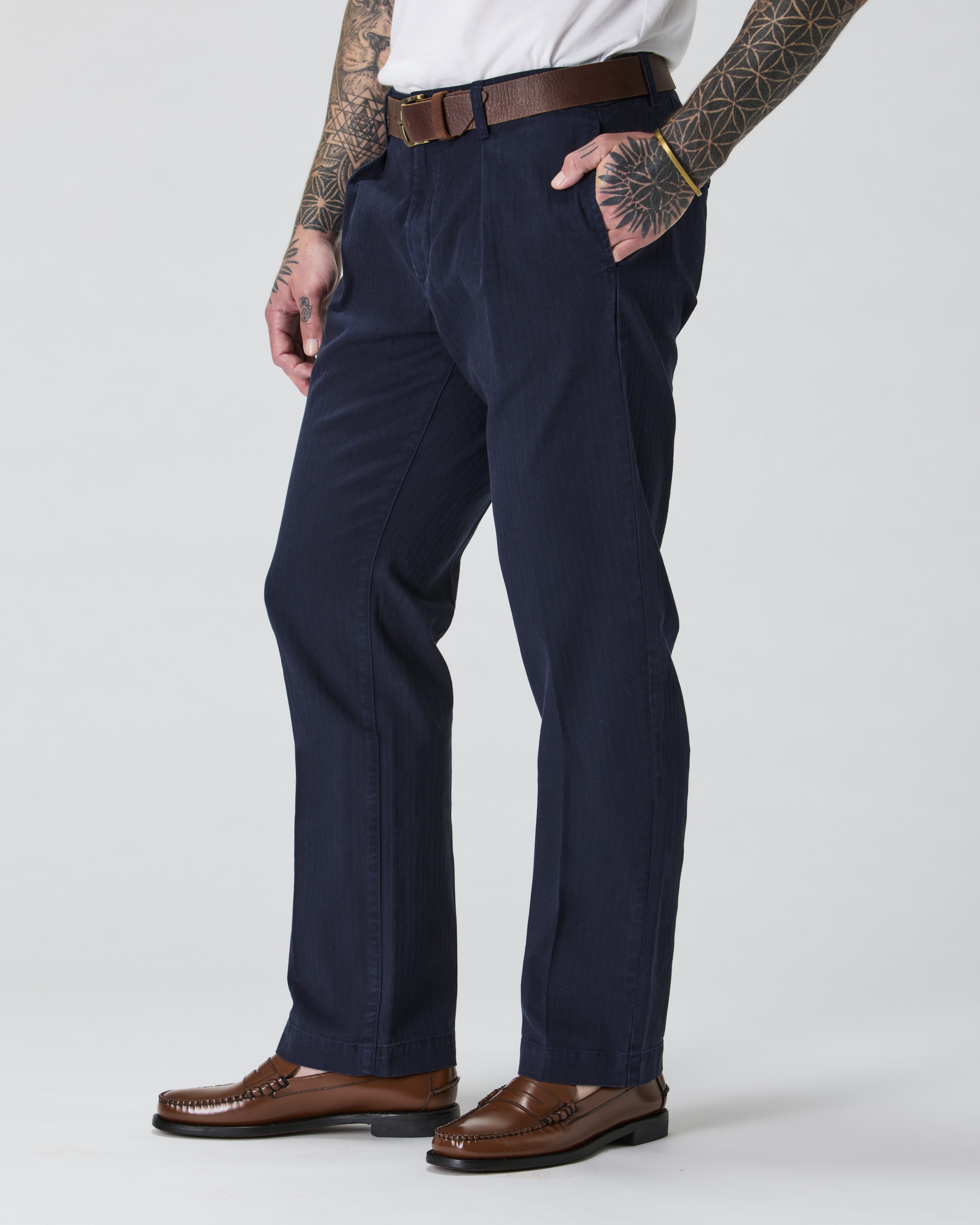 Flint and Tinder Pleated Herringbone Chino - HB Classic - Navy